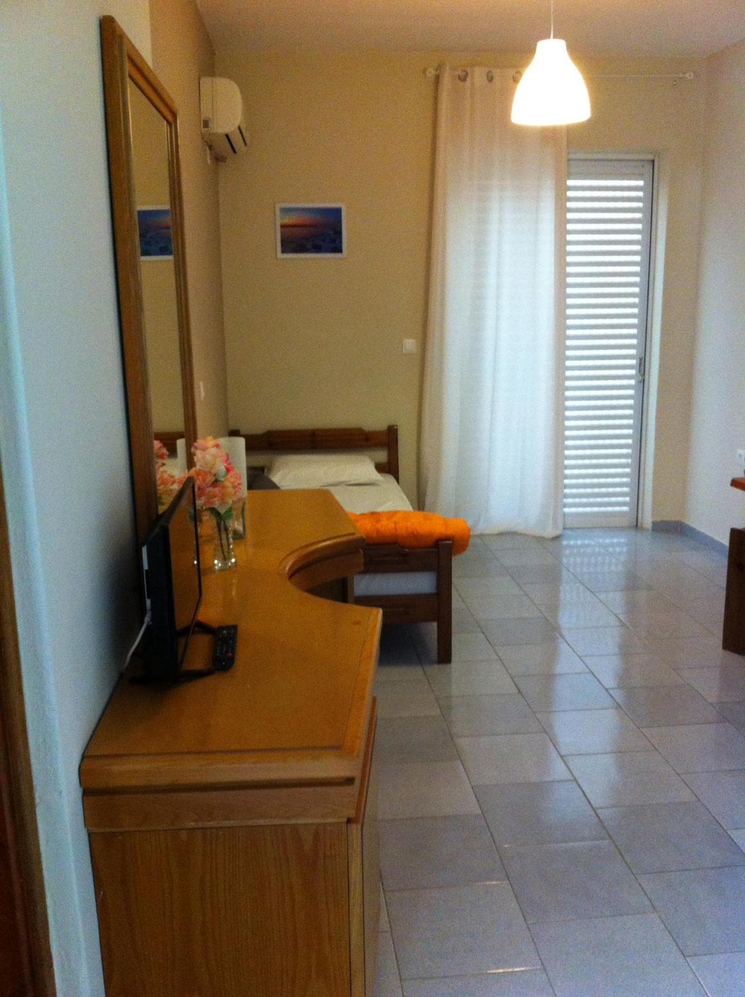 Manias Apartments photo 4