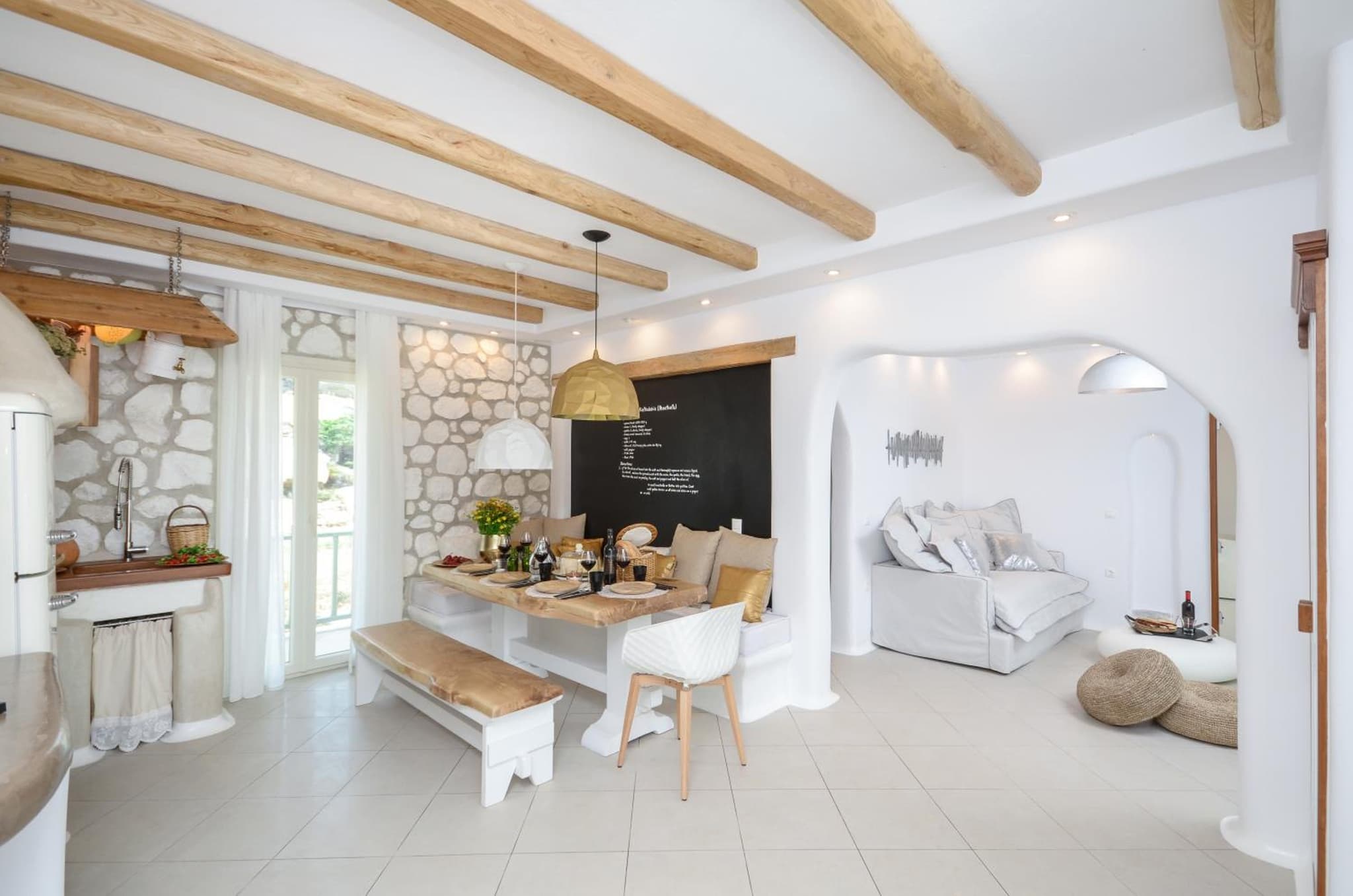 Naxos Euphoria Suites photo 4