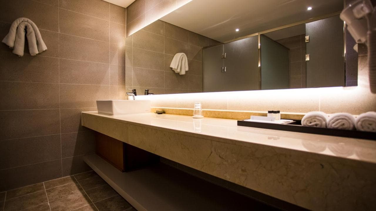 J Square Hotel and Wedding photo 9