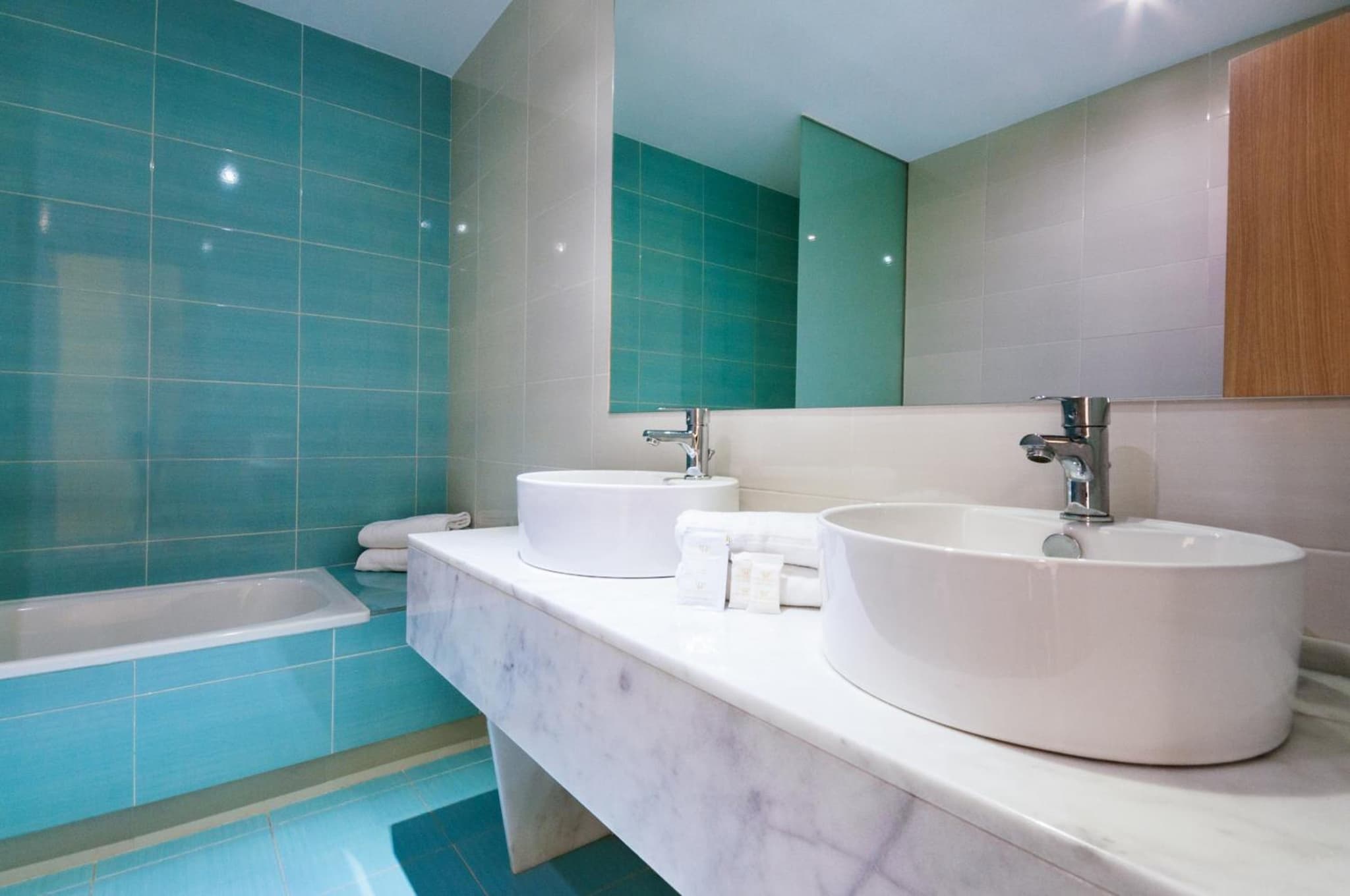 Hotel Fontana Plaza photo 2