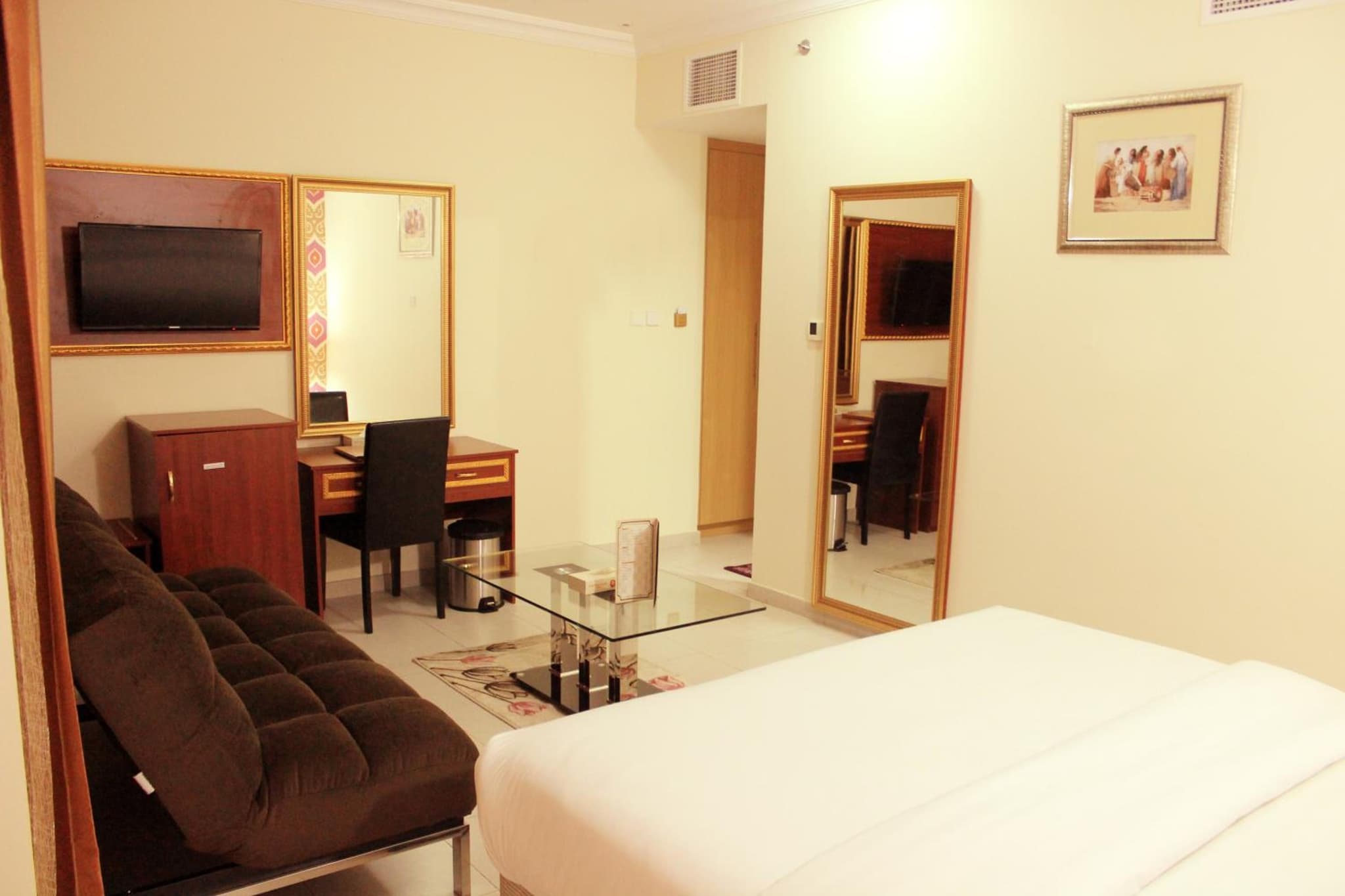 Montreal Naif Hotel photo 3