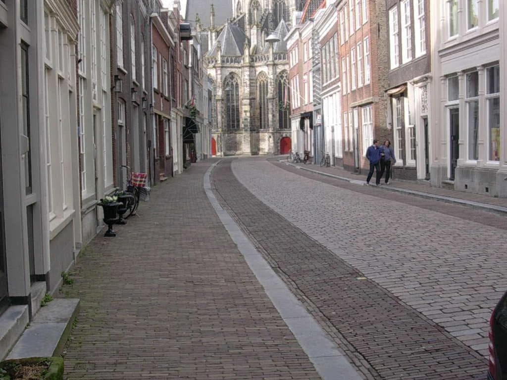 Blom aan de Gracht photo 3