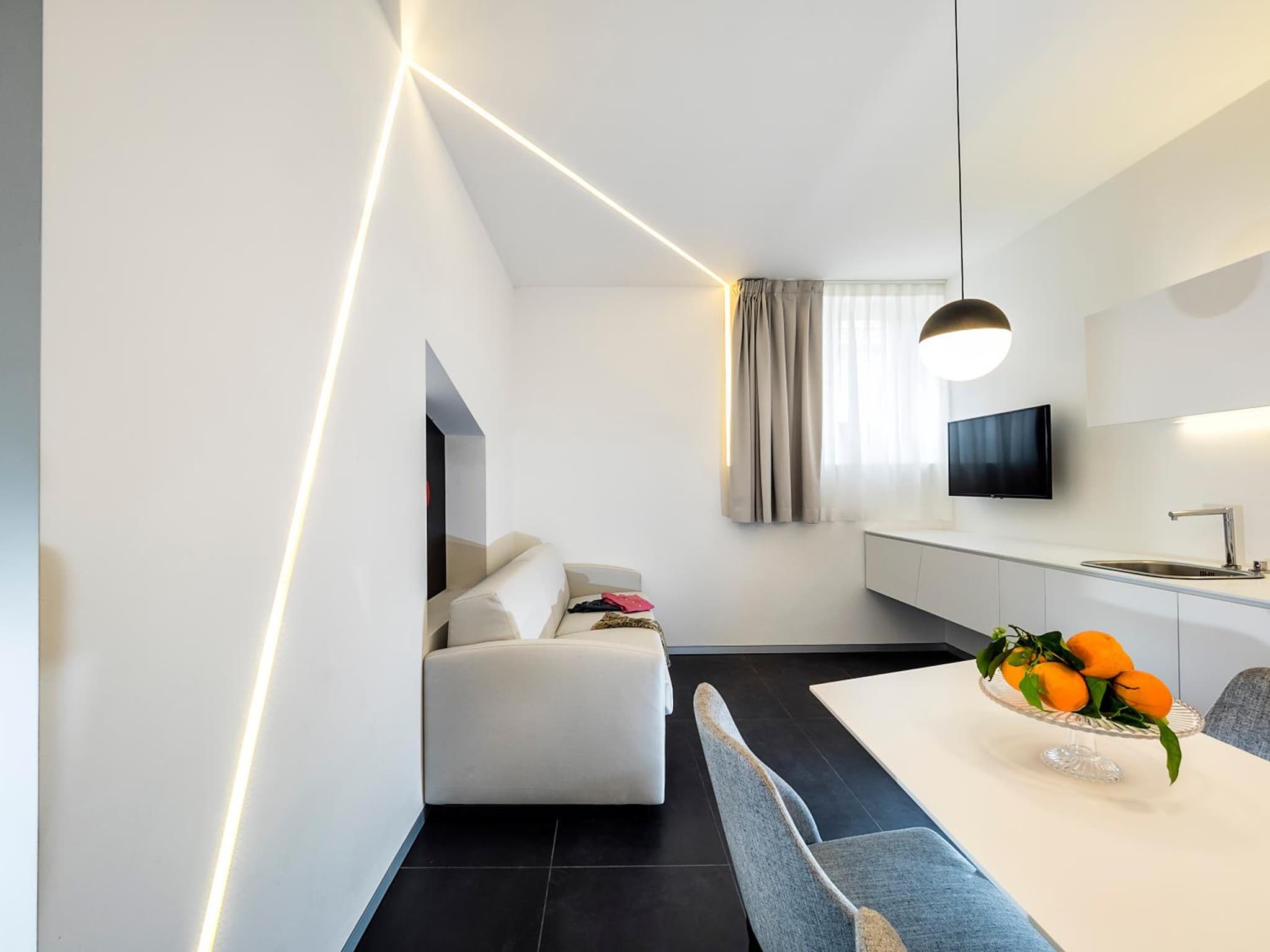 Duomo Suites & Spa photo 2