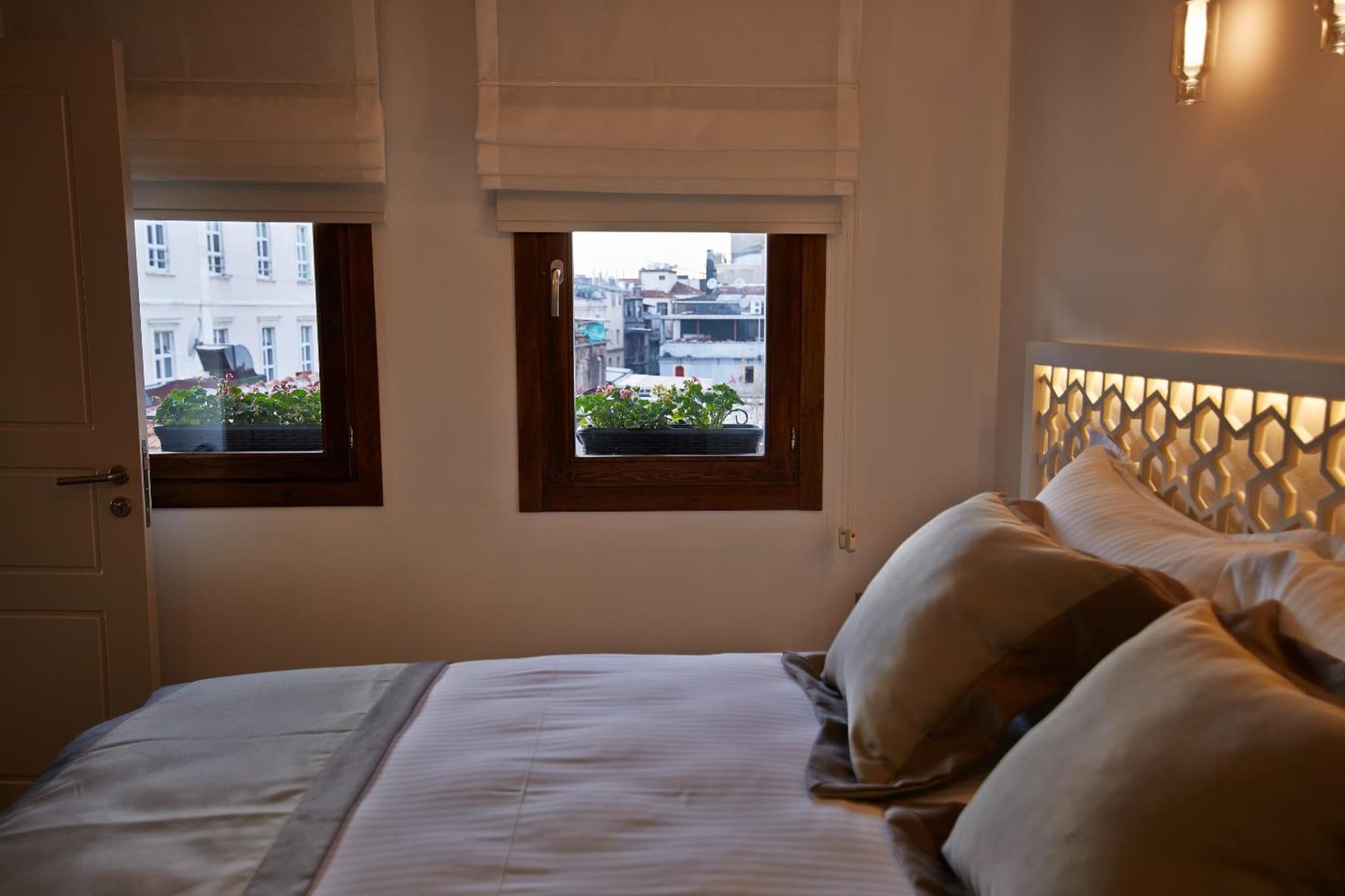 Arart Hotel photo 7