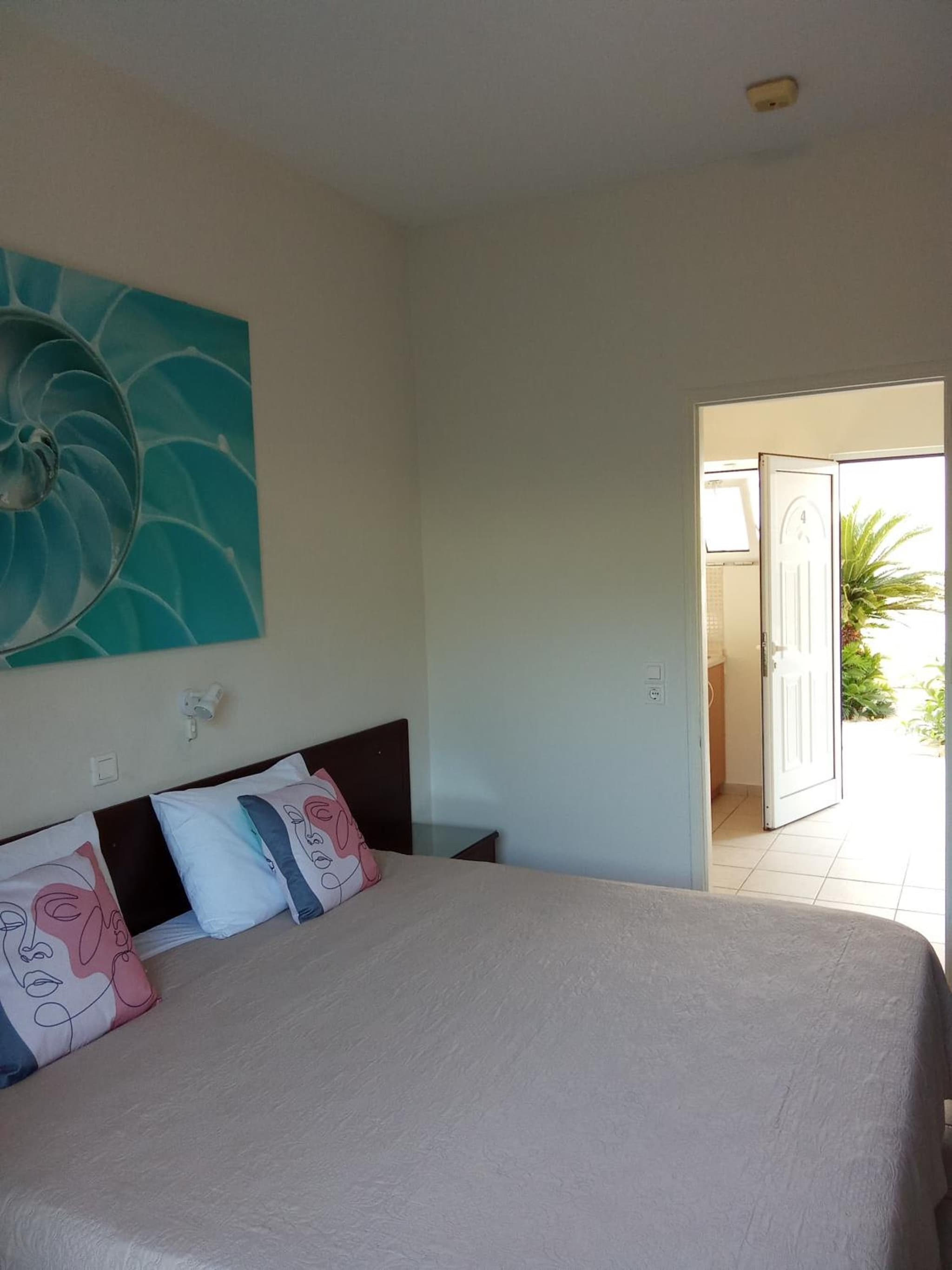 Metaxa Apartments photo 8