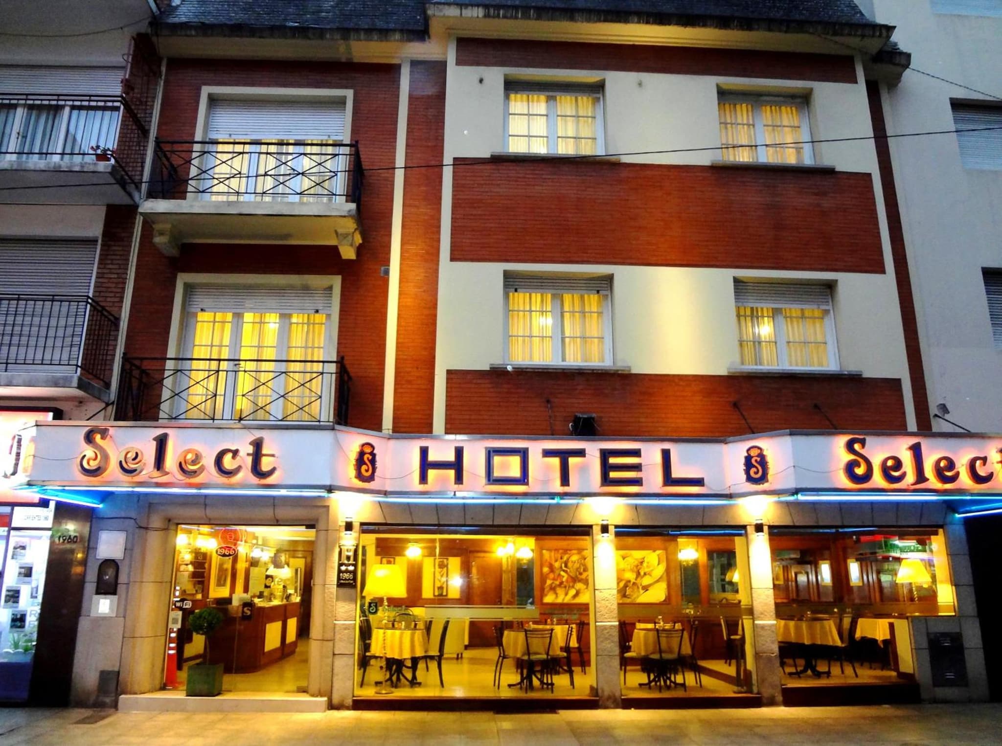 Hotel Select photo 8
