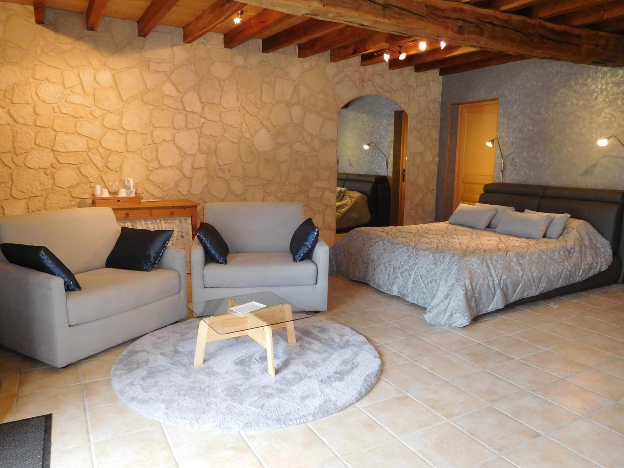 La Chambre D'amis LA COSTIGNIERES photo 8