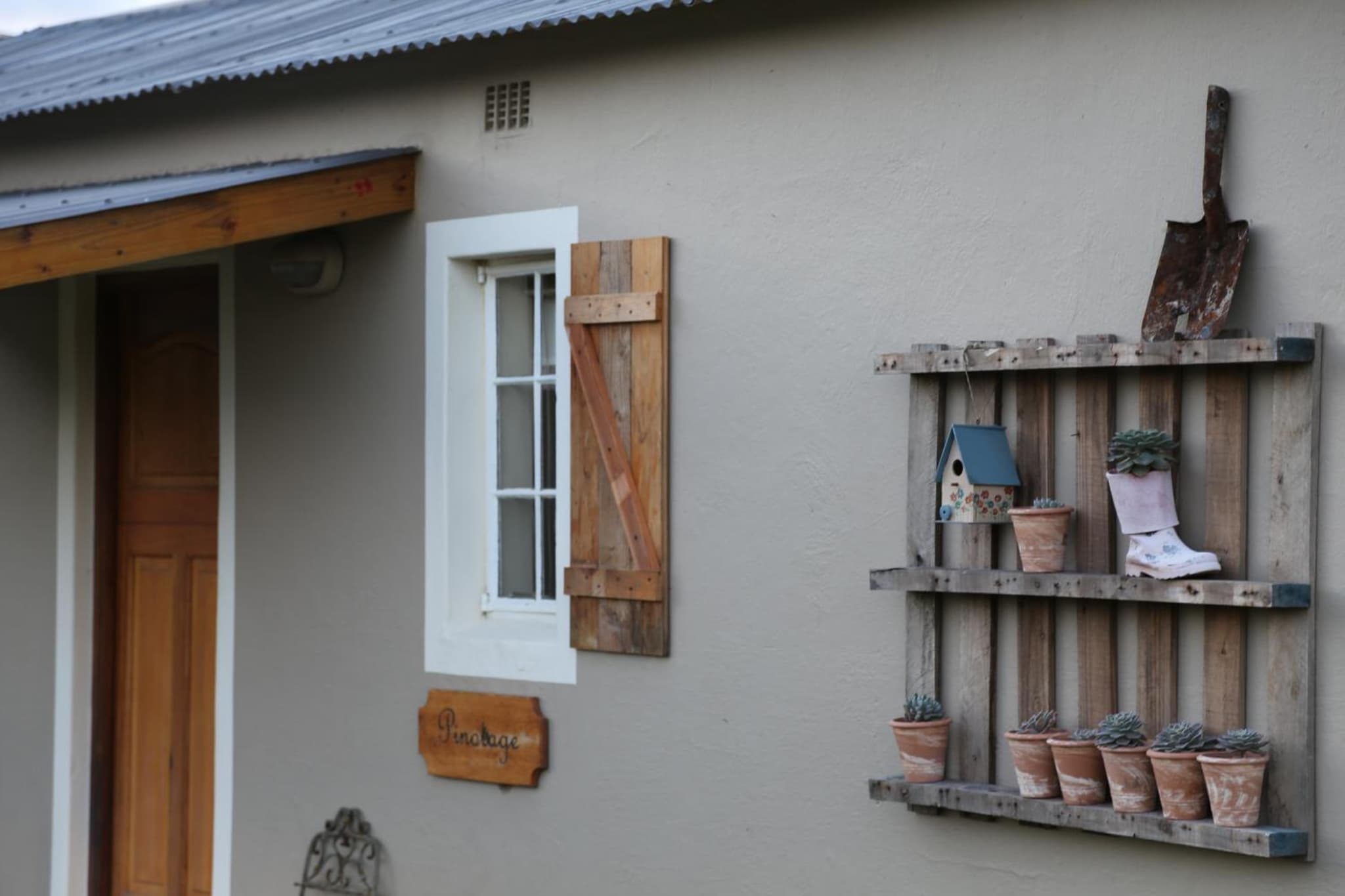 Seven Oaks Vineyard Cottages photo 3