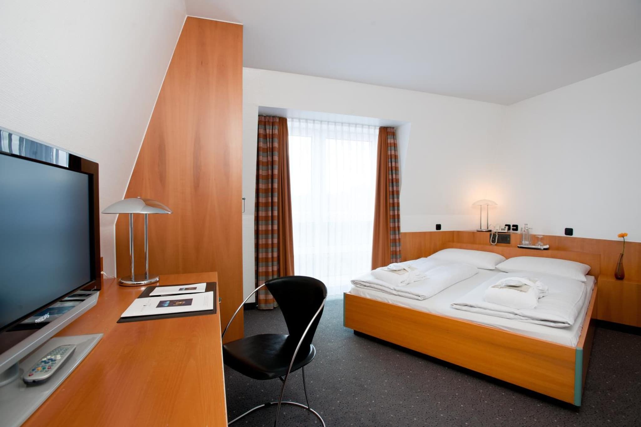 Hotel Plaza photo 2