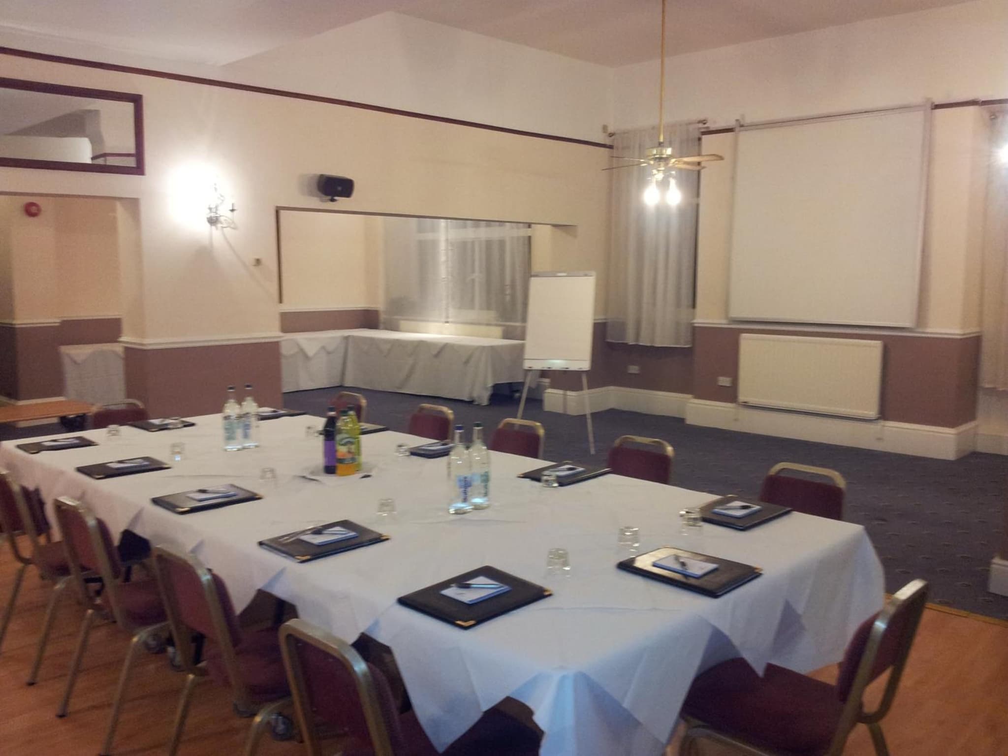 The County Hotel photo 4