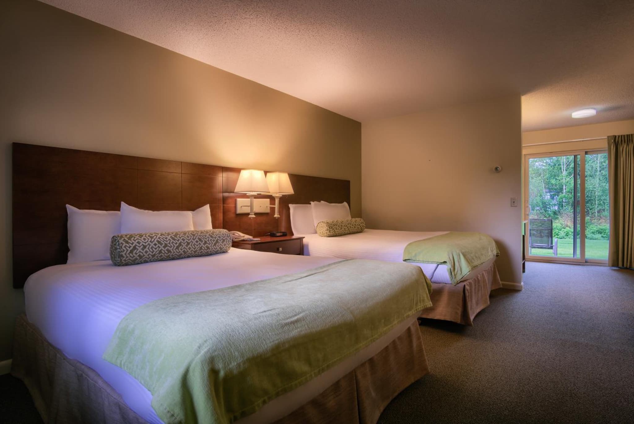 Sun & Ski Inn and Suites photo 2