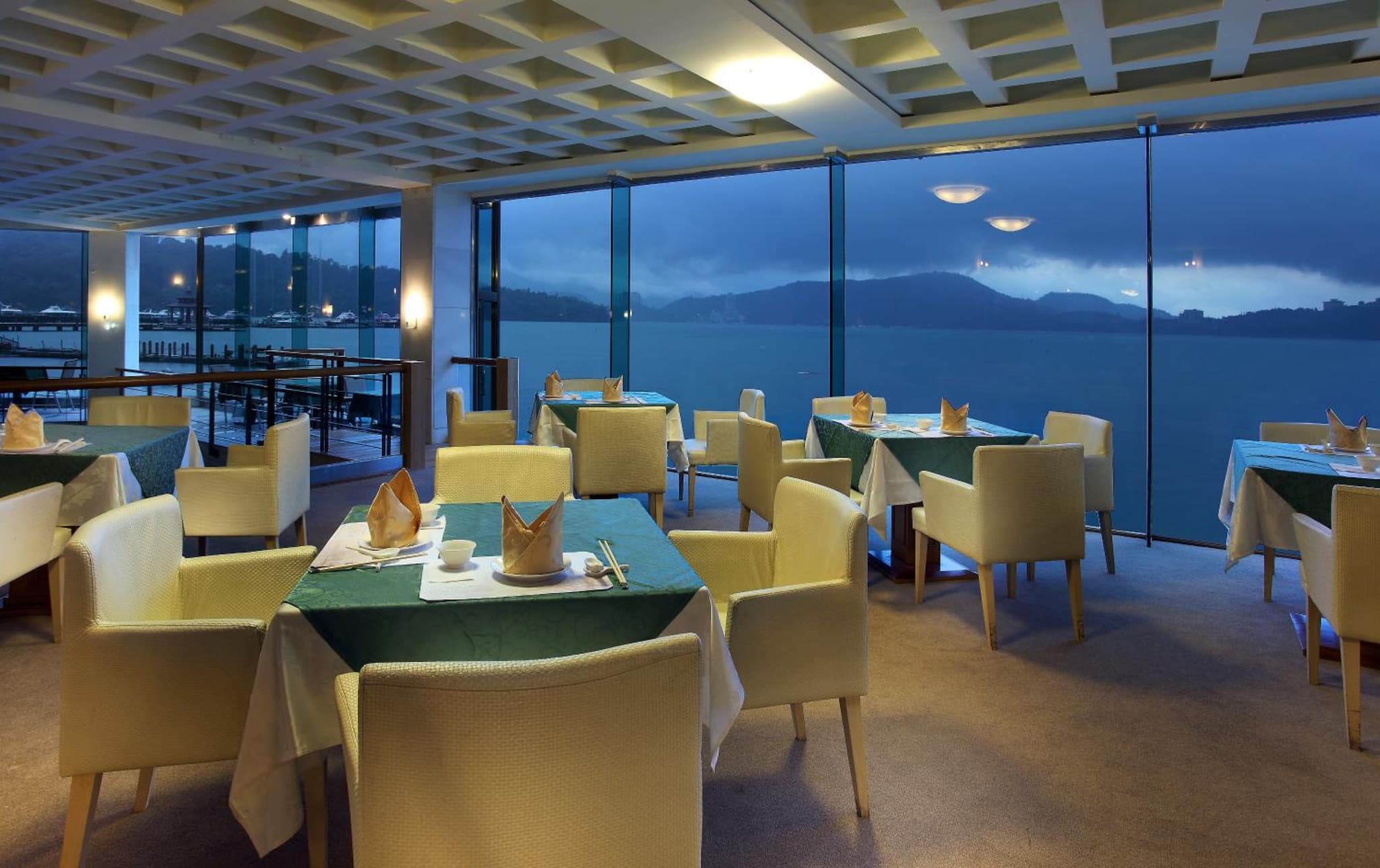 Lealea Garden Hotels - Sun Lake photo 3