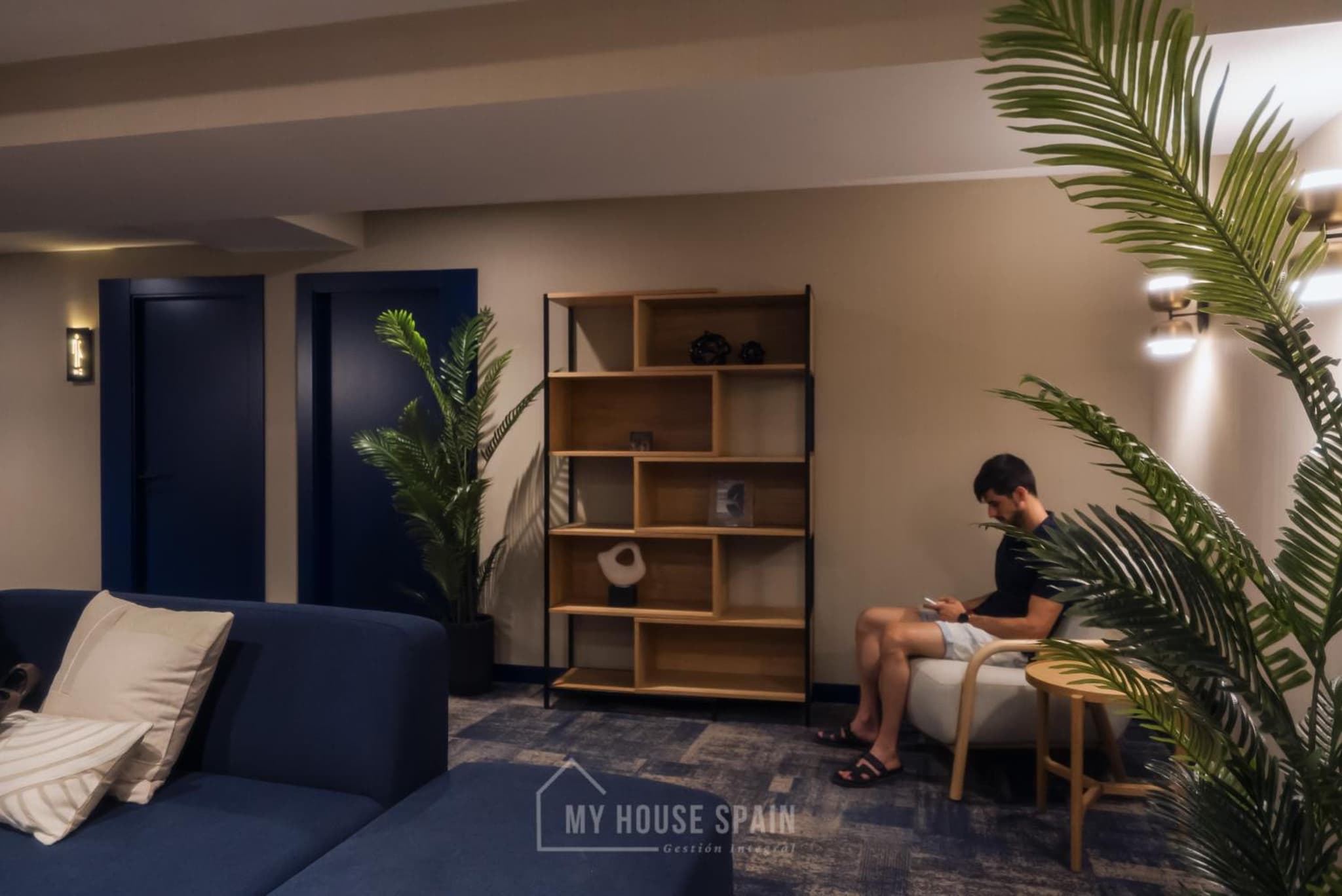 Hotel Central by MyHouseSpain photo 8