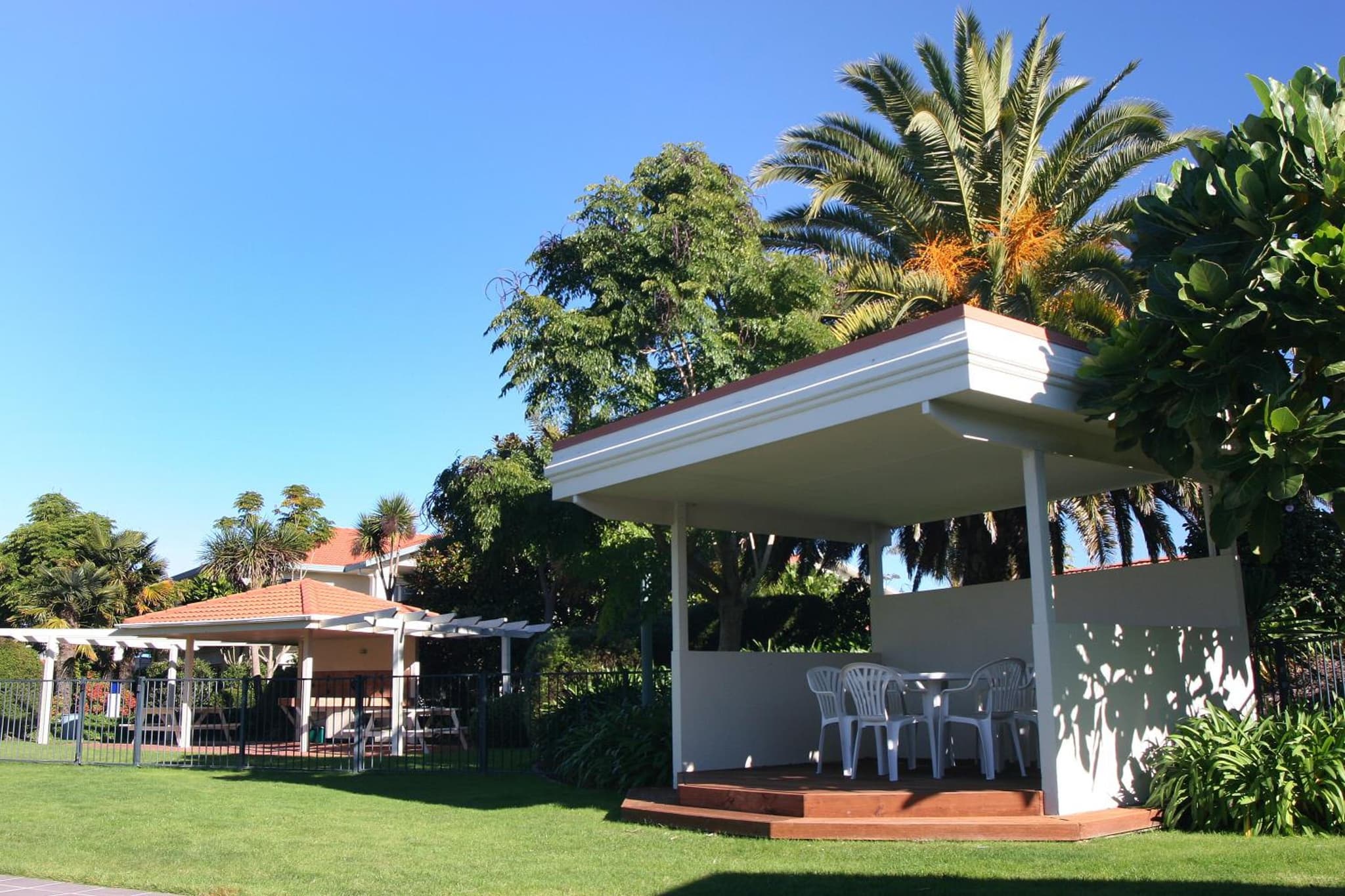 Pacific Palms Resort photo 2