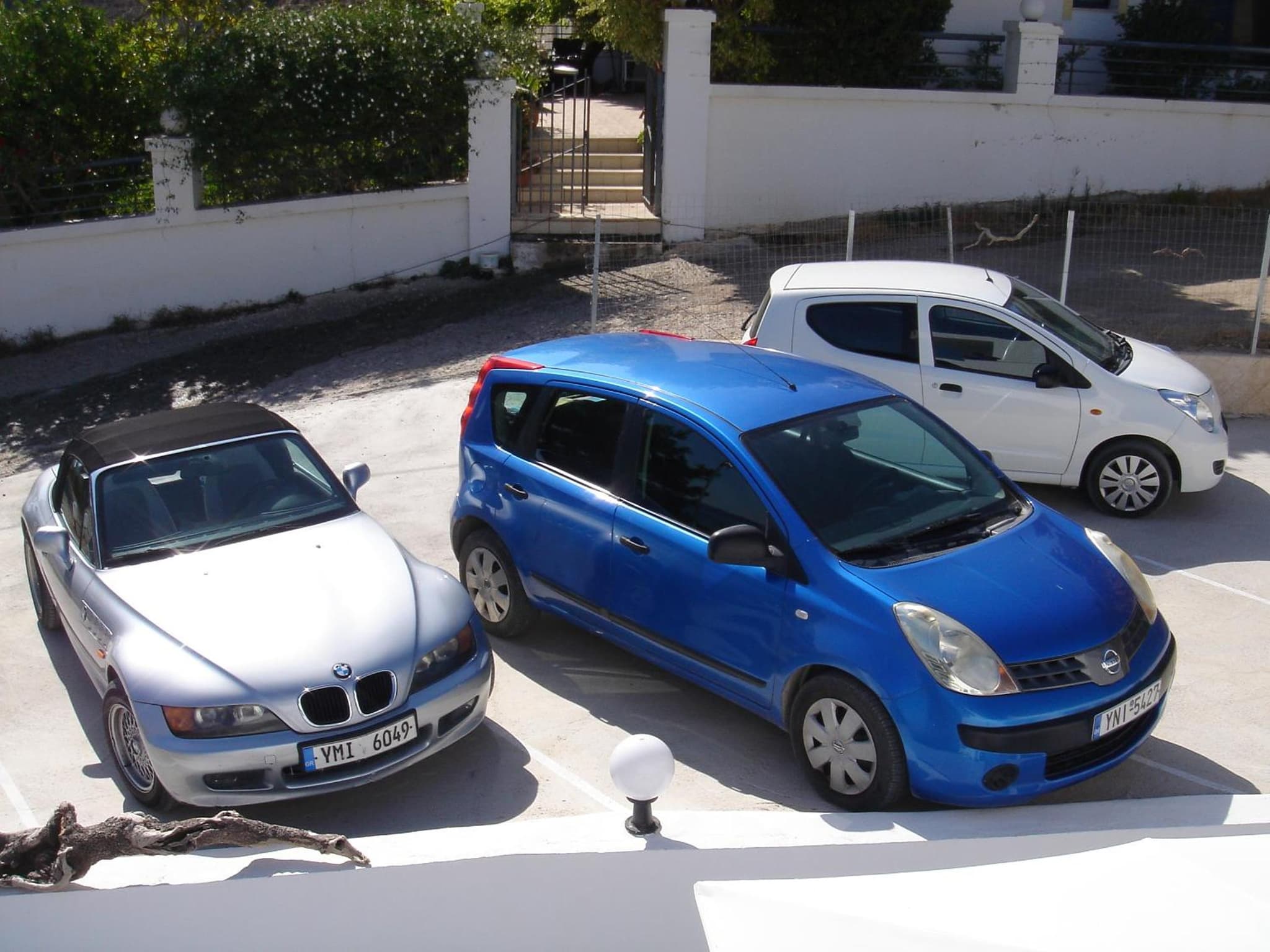 Bouganville Studios Stegna photo 4