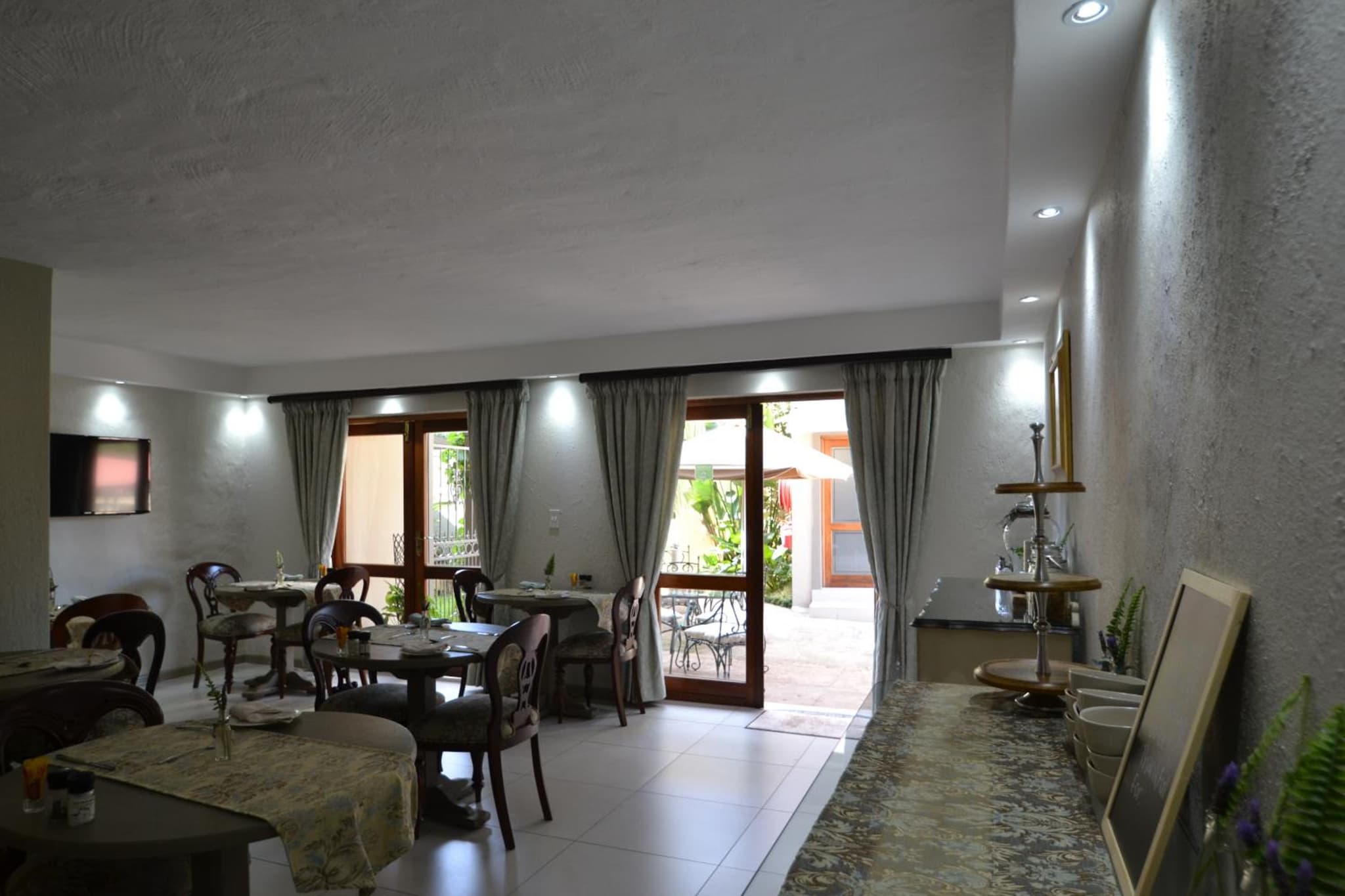 Dunton Guest House photo 2