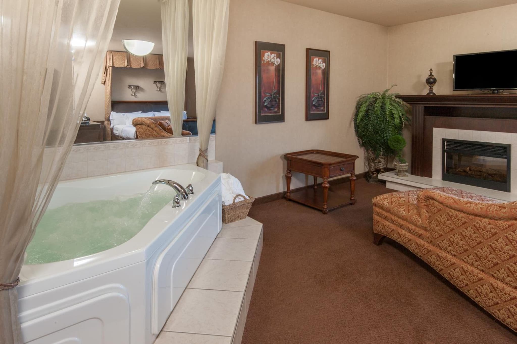 Ramada by Wyndham Drumheller Hotel & Suites photo 5