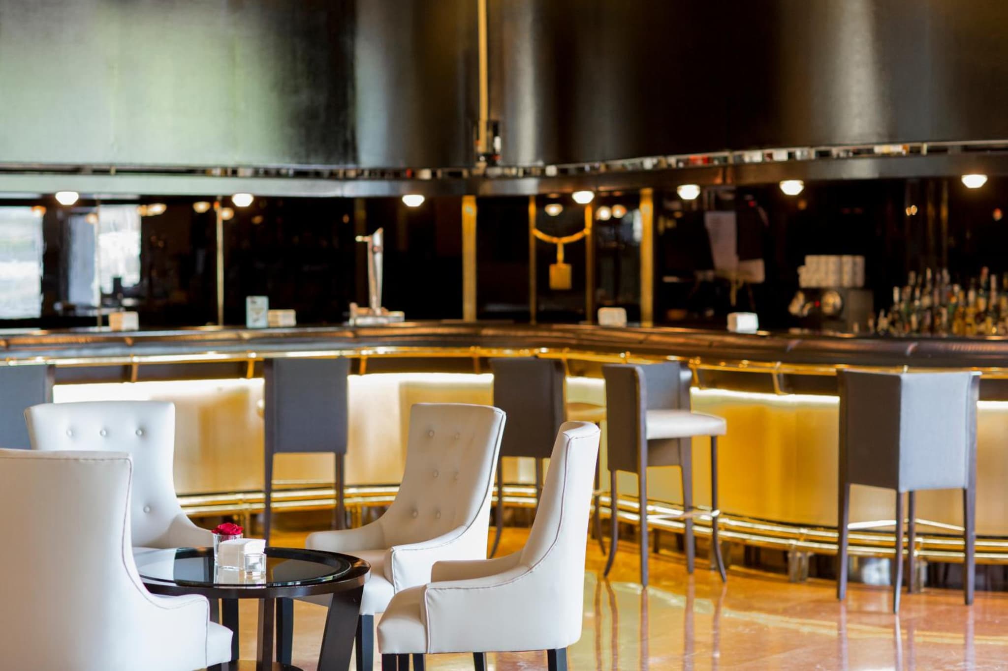 Hotel Tres Reyes Pamplona photo 4