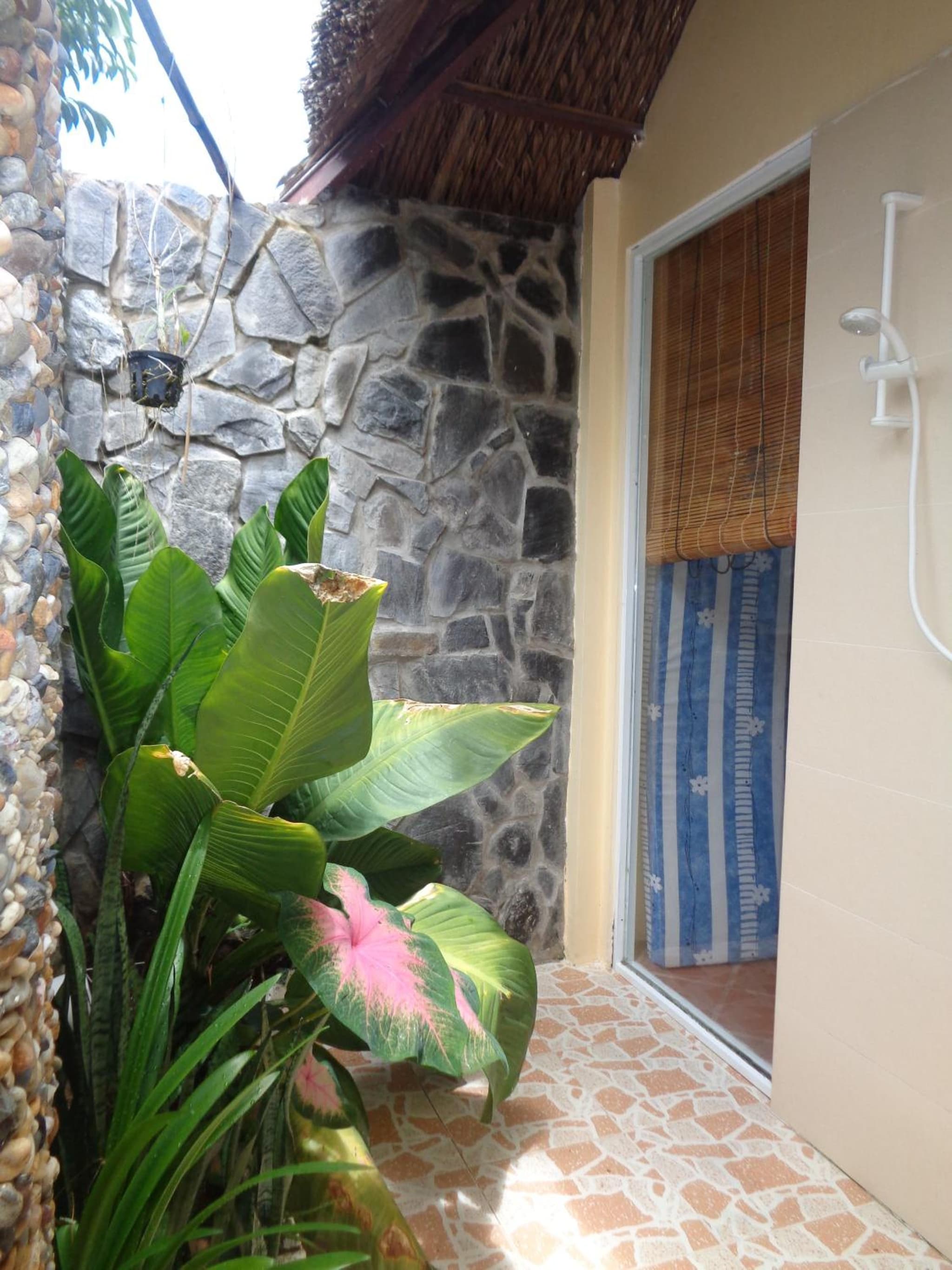 Ninila Fruit Farm Bungalow photo 9