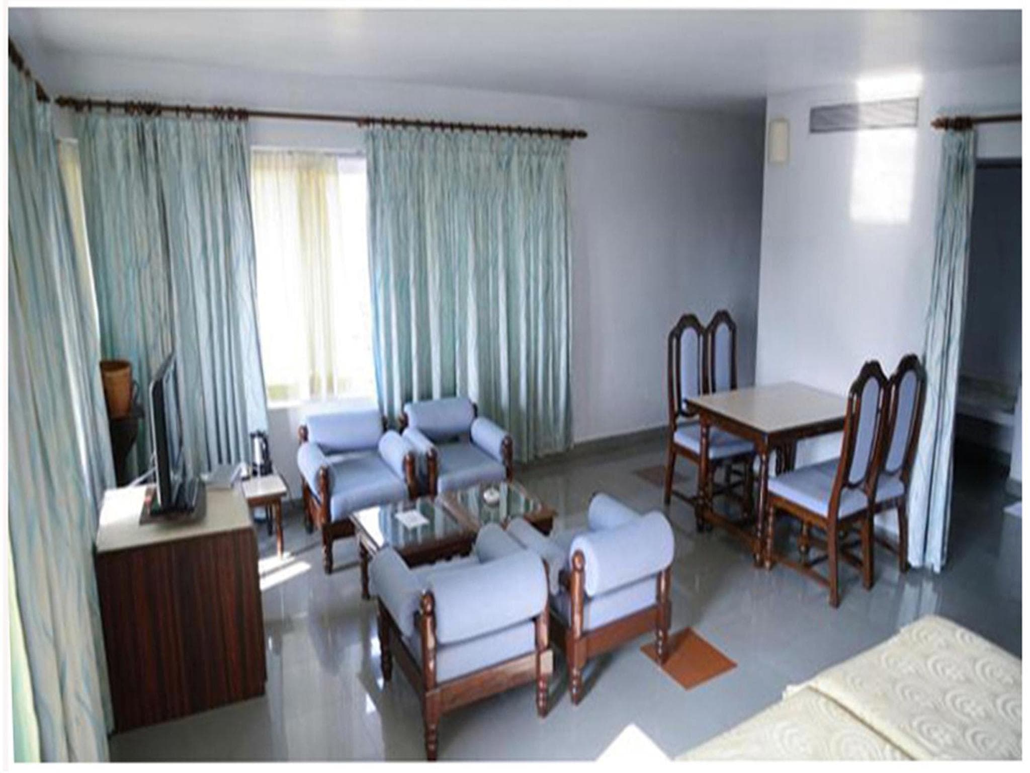 Bharat Hotel photo 3