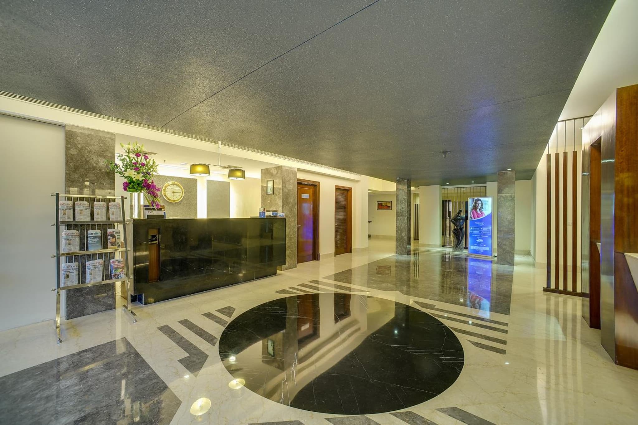 Muse Sarovar Portico Nehru Place photo 3