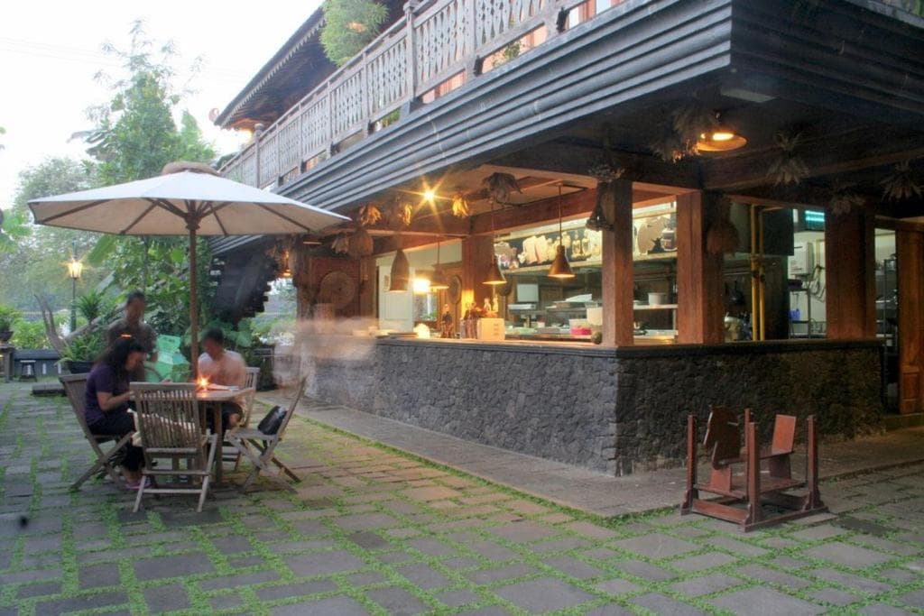 Omah Sinten Heritage Hotel & Resto photo 5
