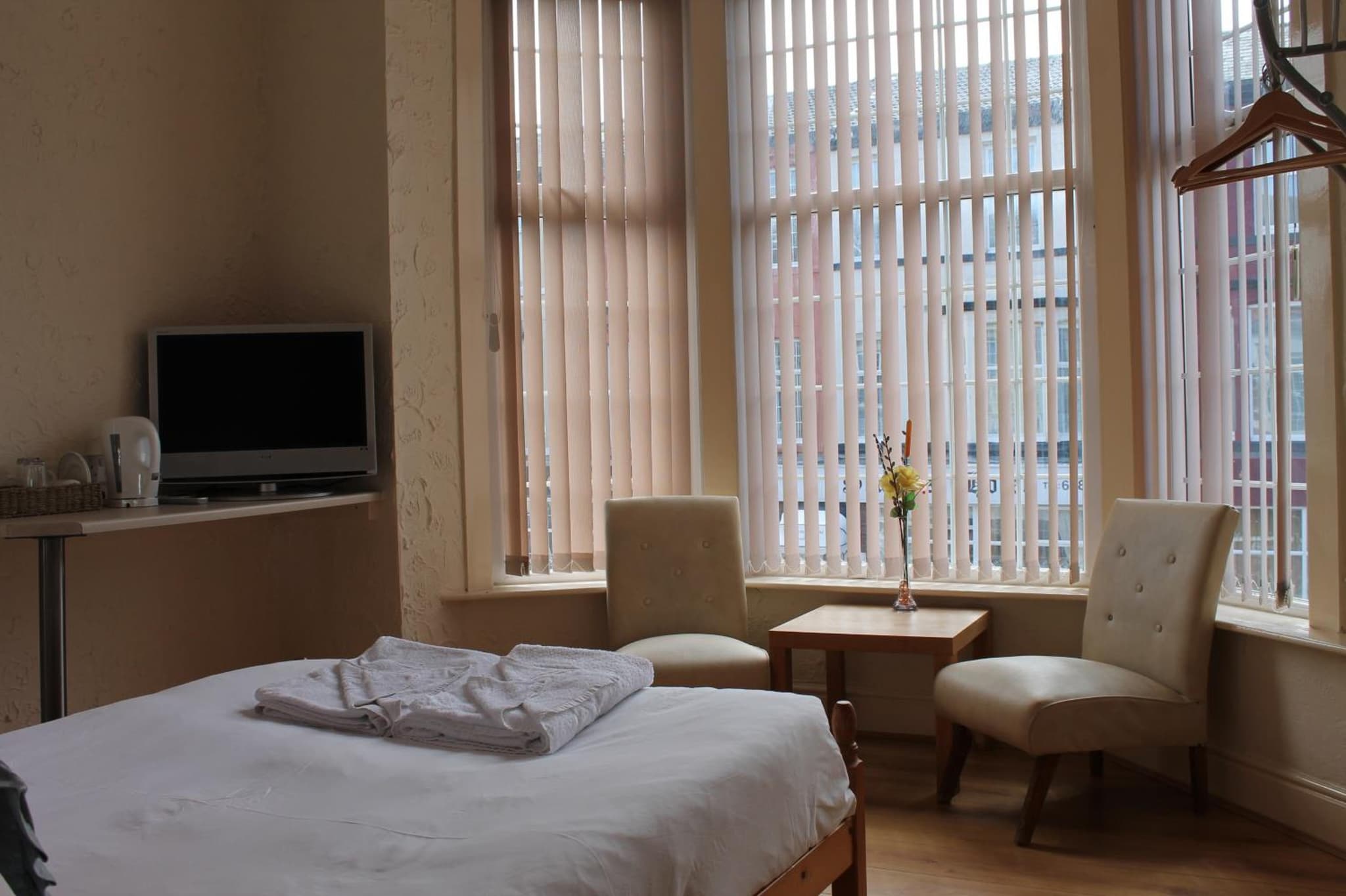 Brecks Hotel photo 8