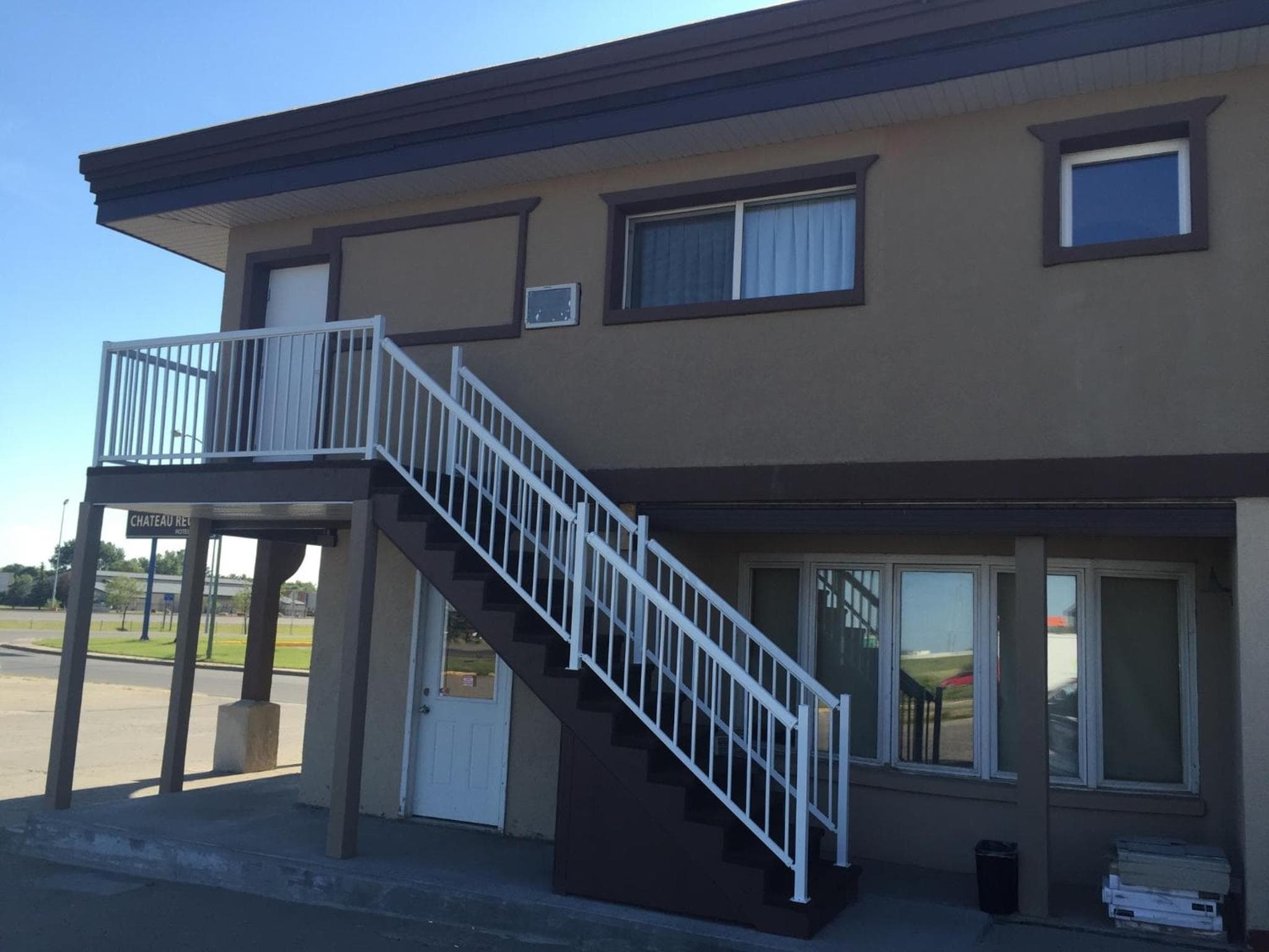 Sunrise Motel photo 9