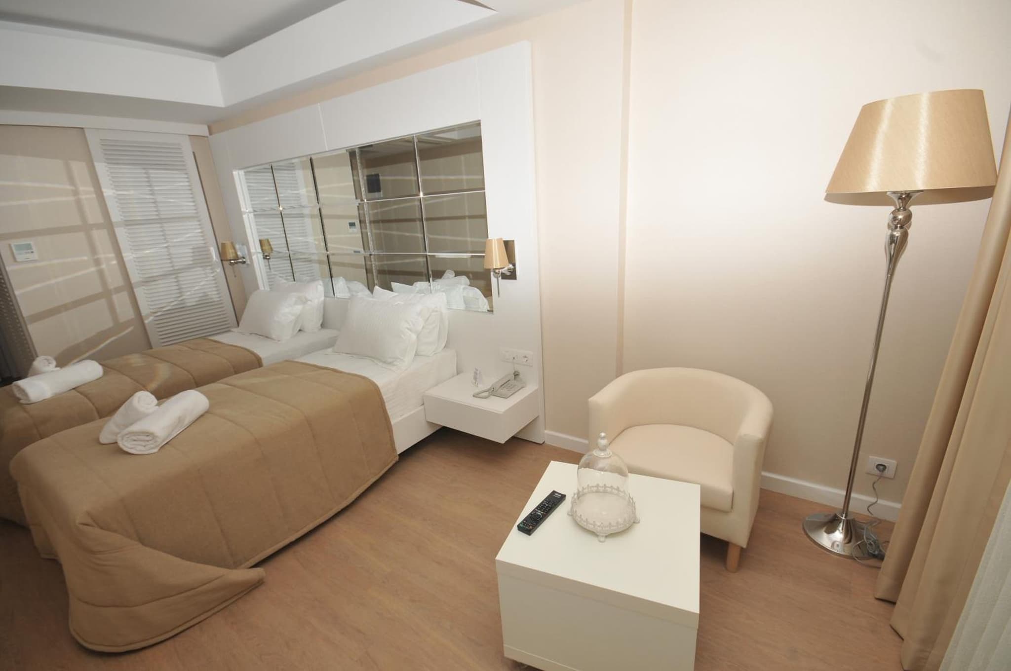 Alesta Yacht Hotel photo 7