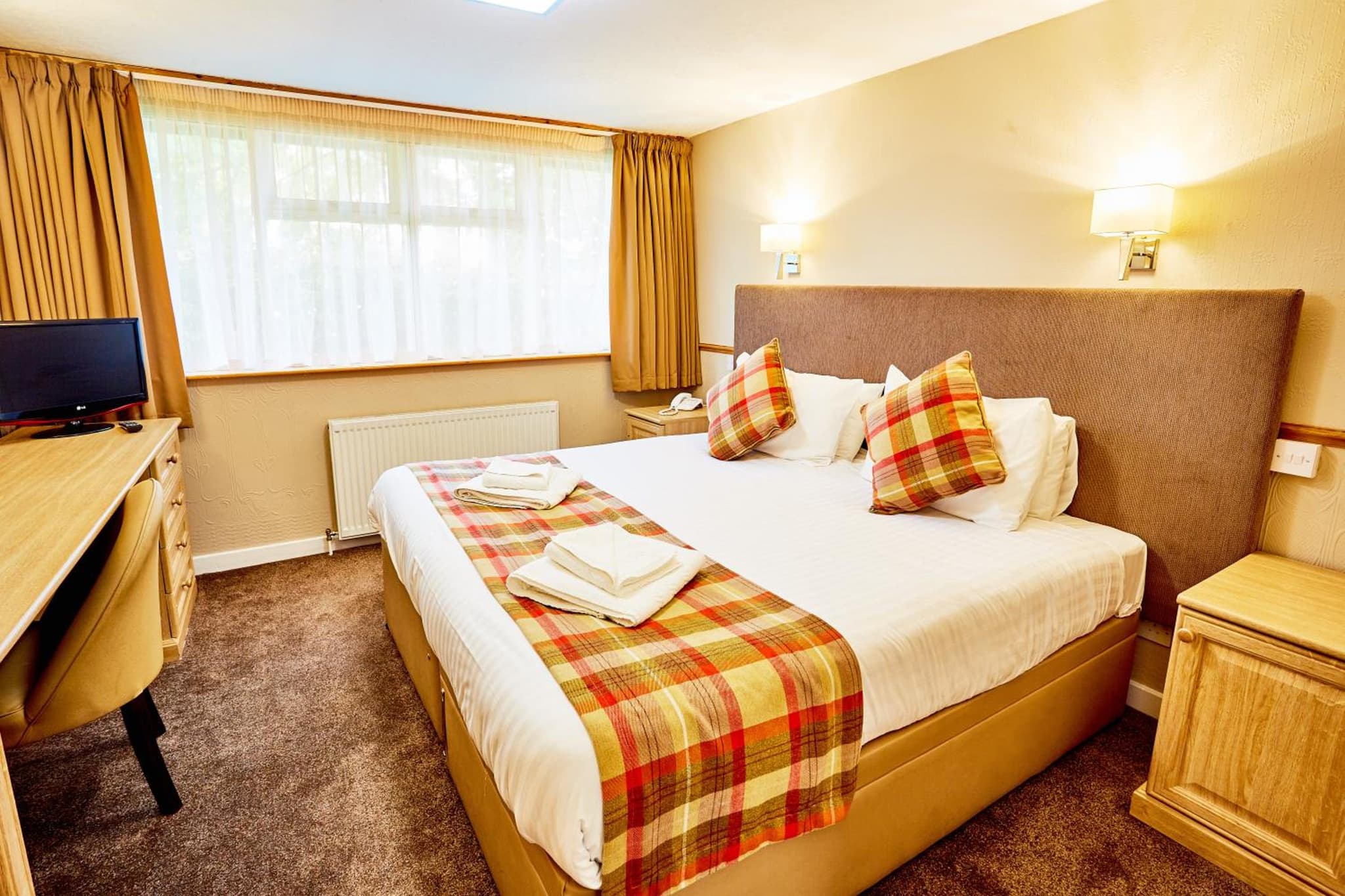 Abbotsford Hotel photo 3