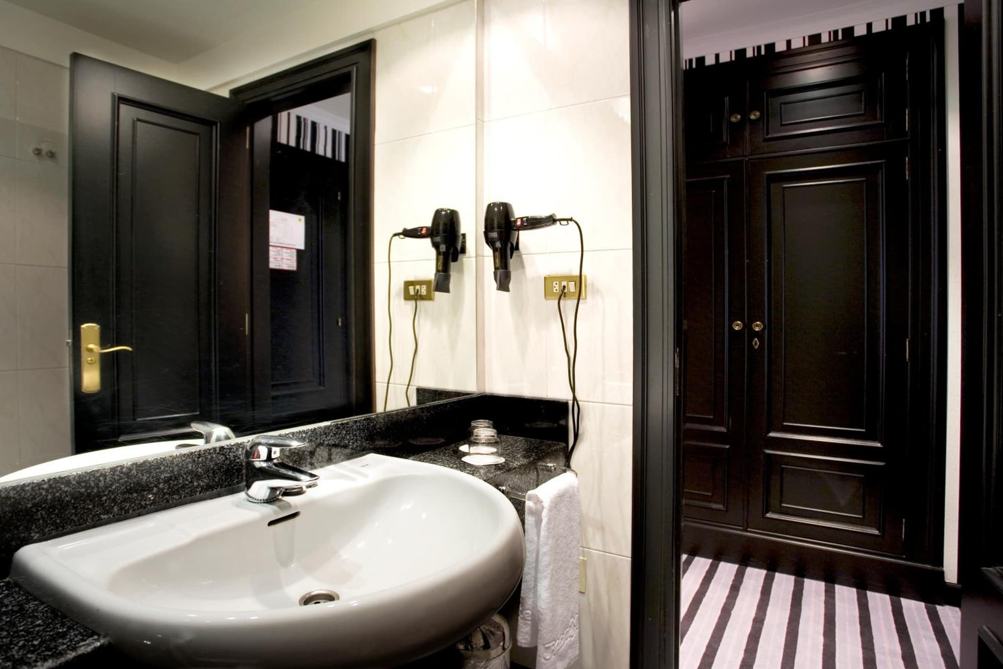 Hotel Clarin photo 7