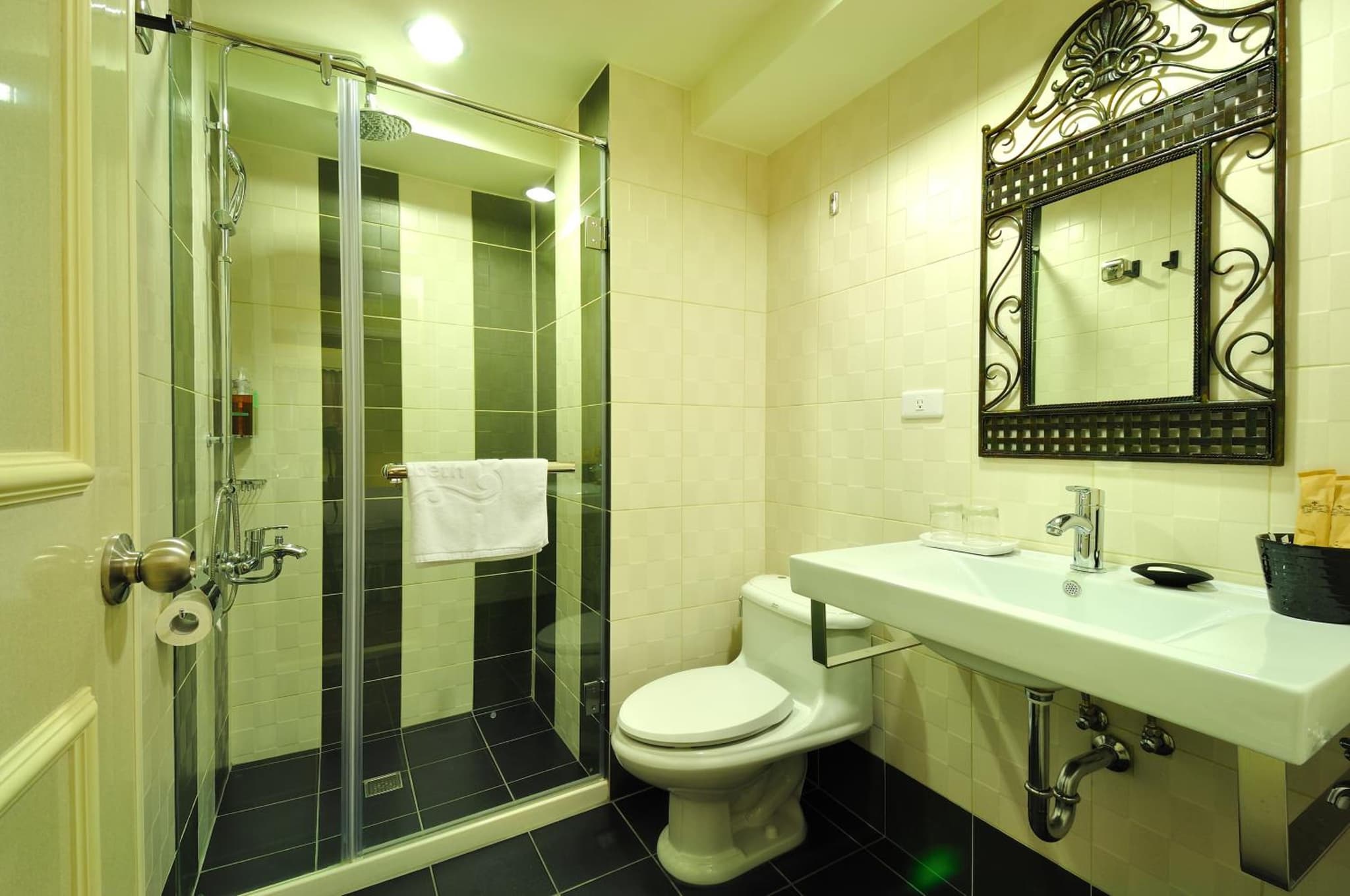 Elizabeth Hotel photo 4