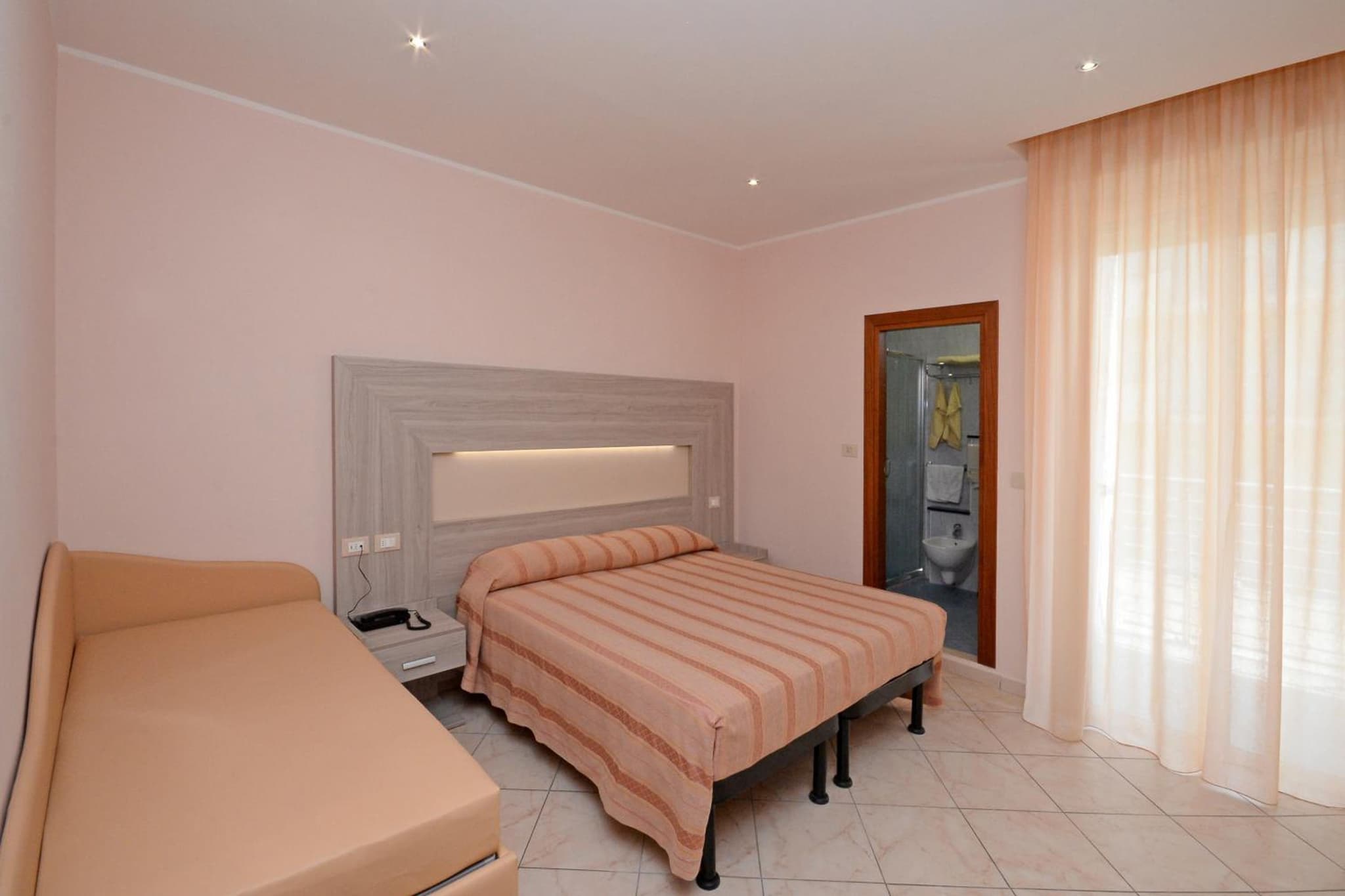 Hotel Concorde photo 2