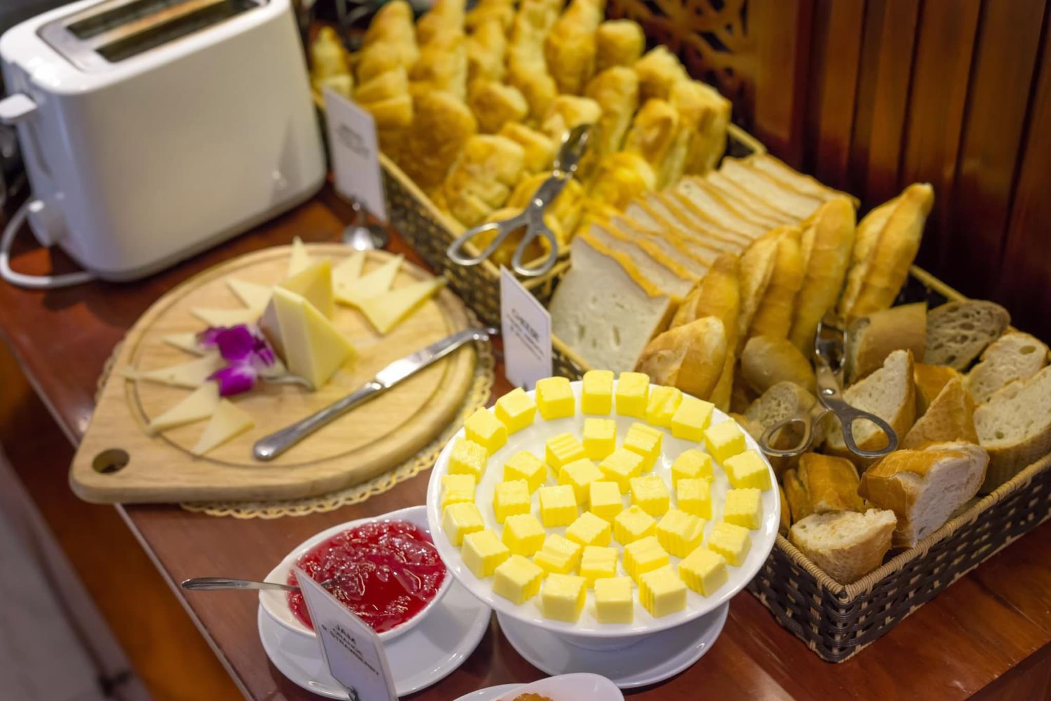 Hanoi E Central Luxury Hotel photo 4