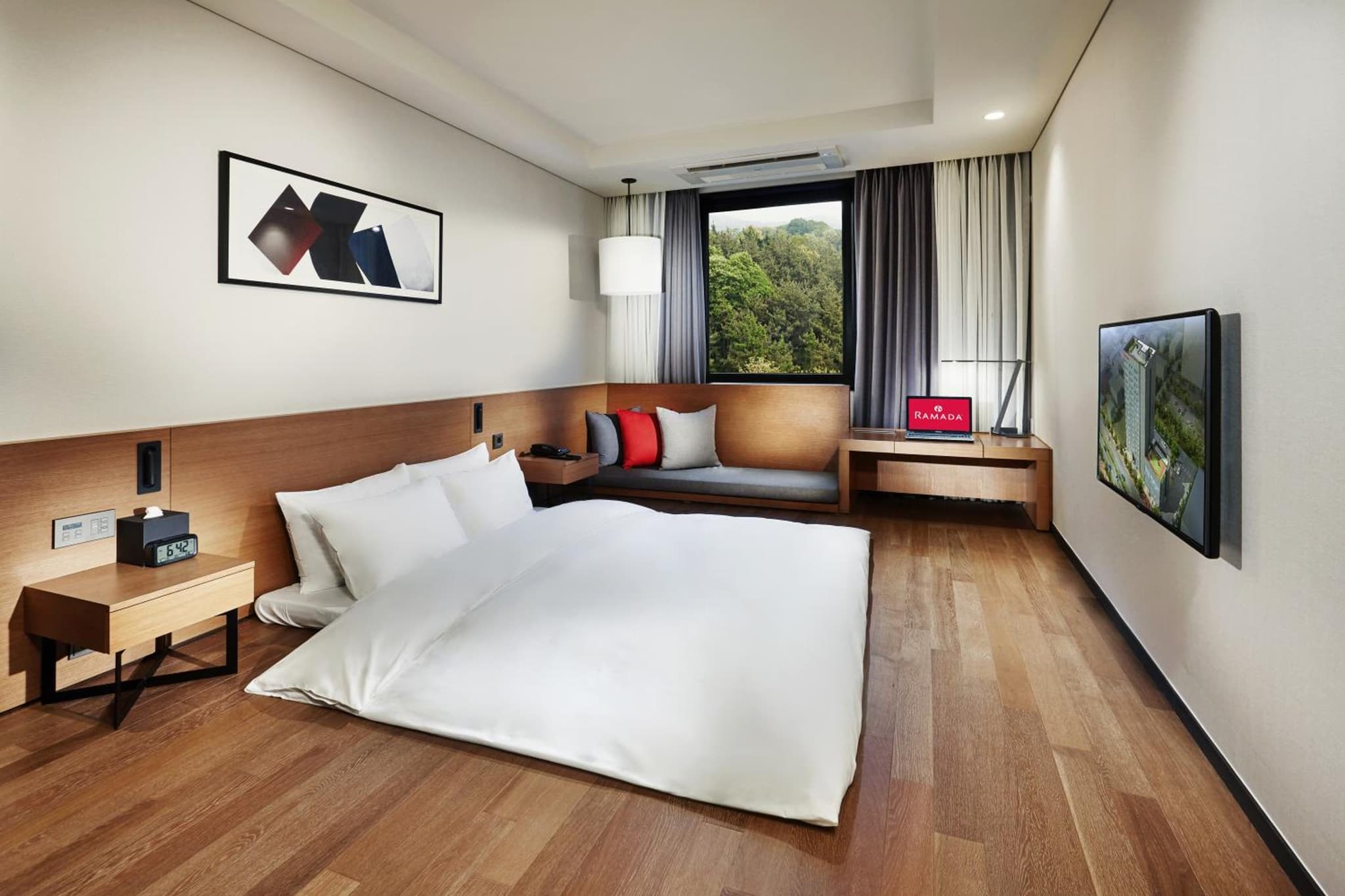 Ramada by Wyndham Gunsan photo 6