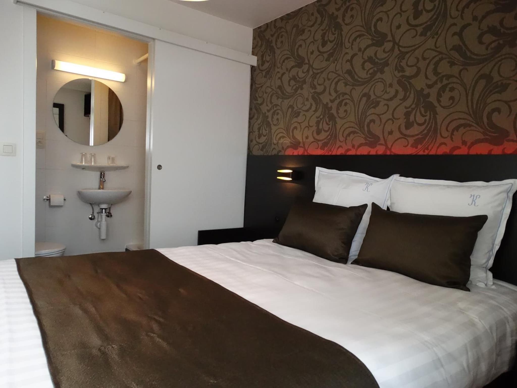 Hotel Kristoffel - Ontbijt inbegrepen photo 8