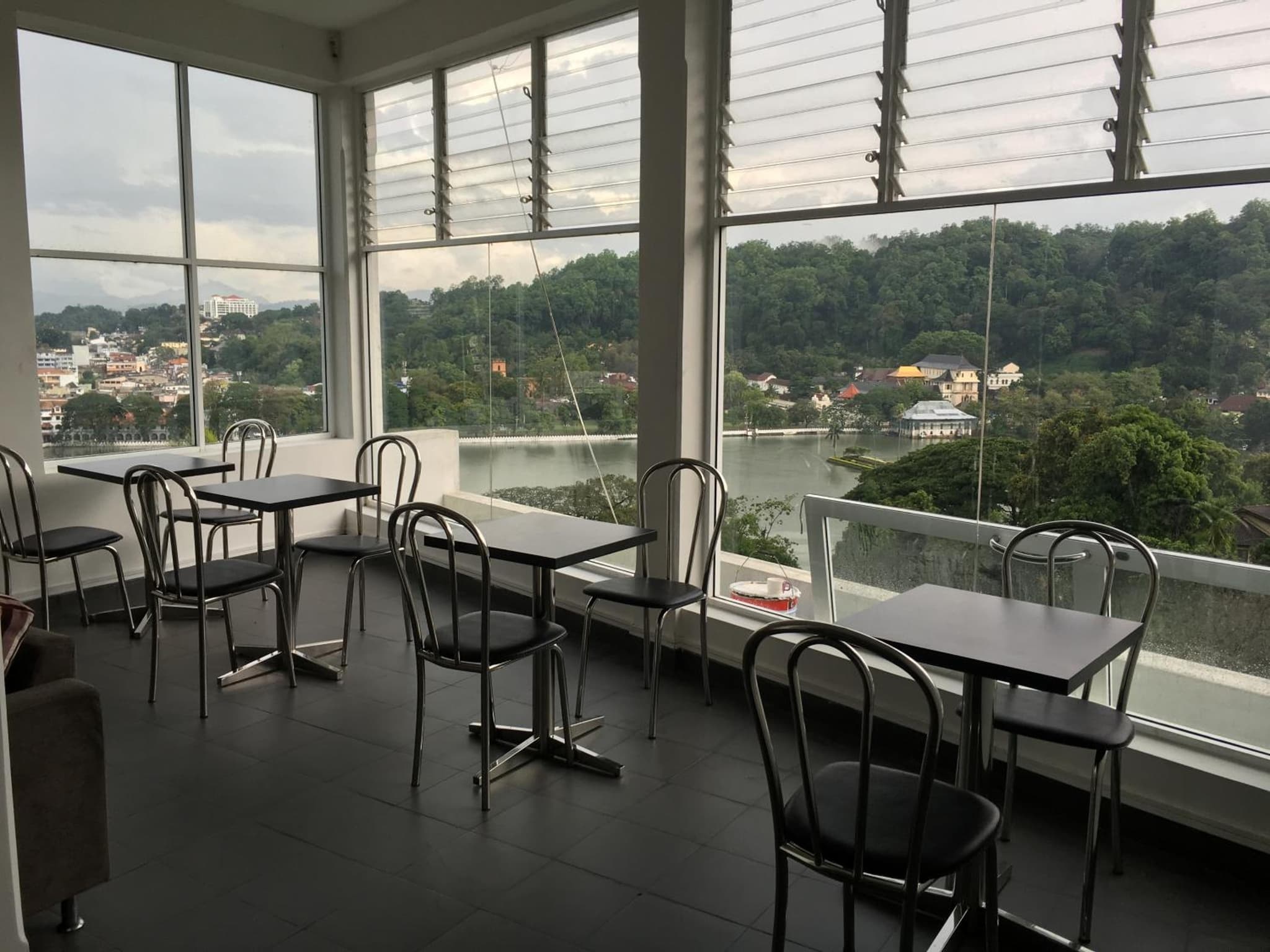 Kandy Supreme Hotel photo 8