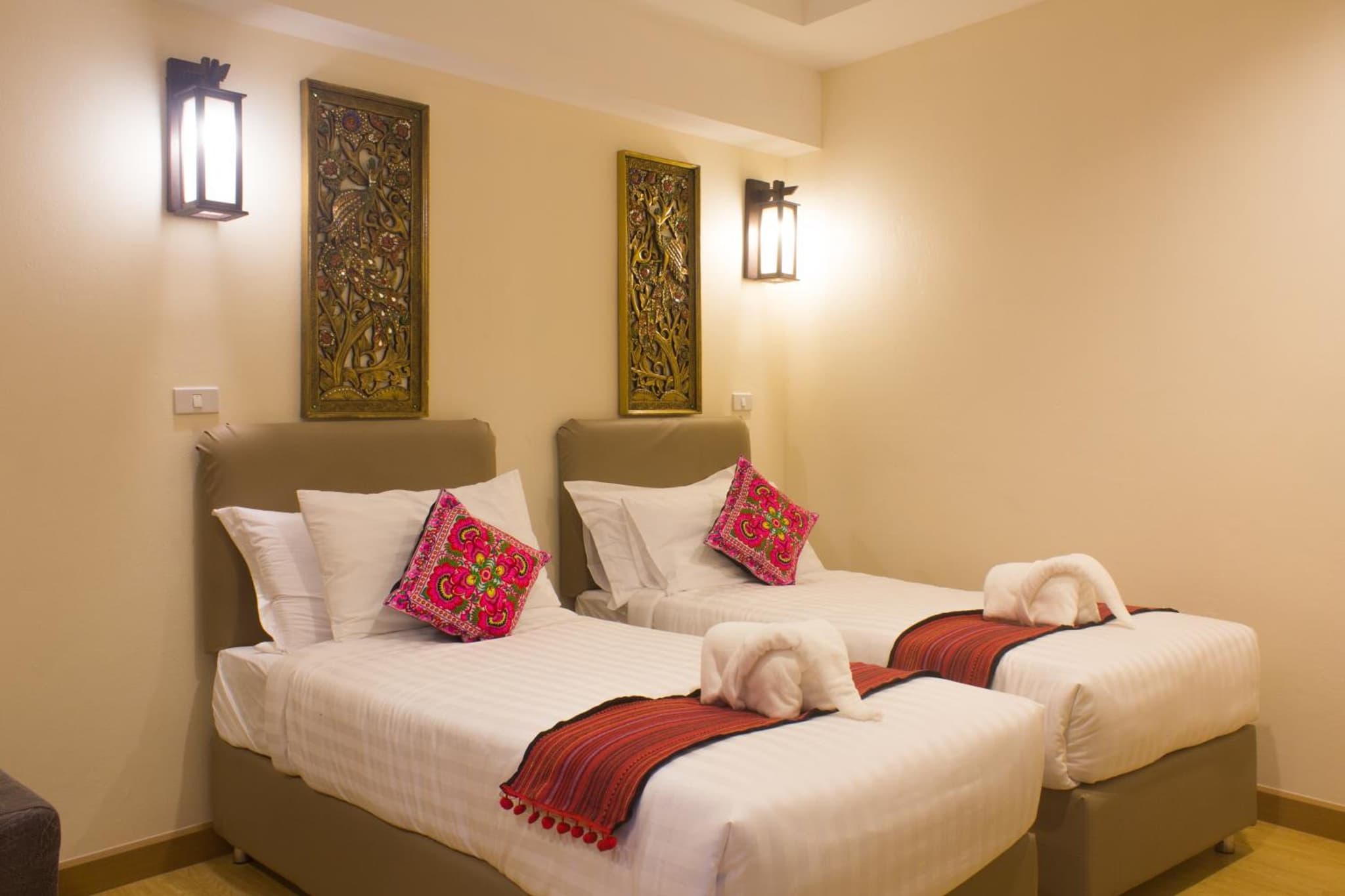 Suan Dok Gate Guesthouse photo 4