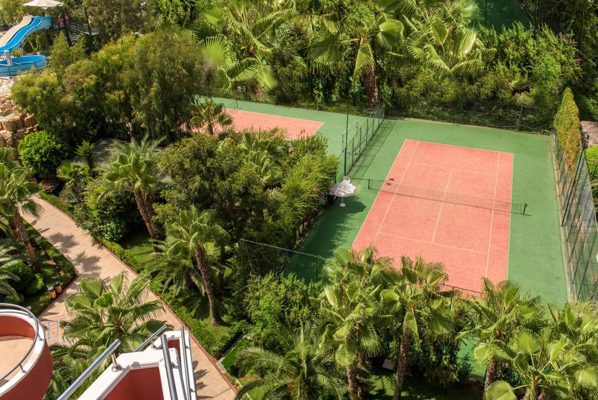 Delphin Deluxe Resort photo 8