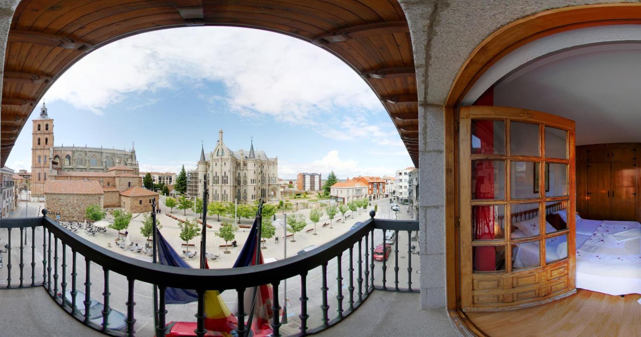 Hotel Gaudi photo 2