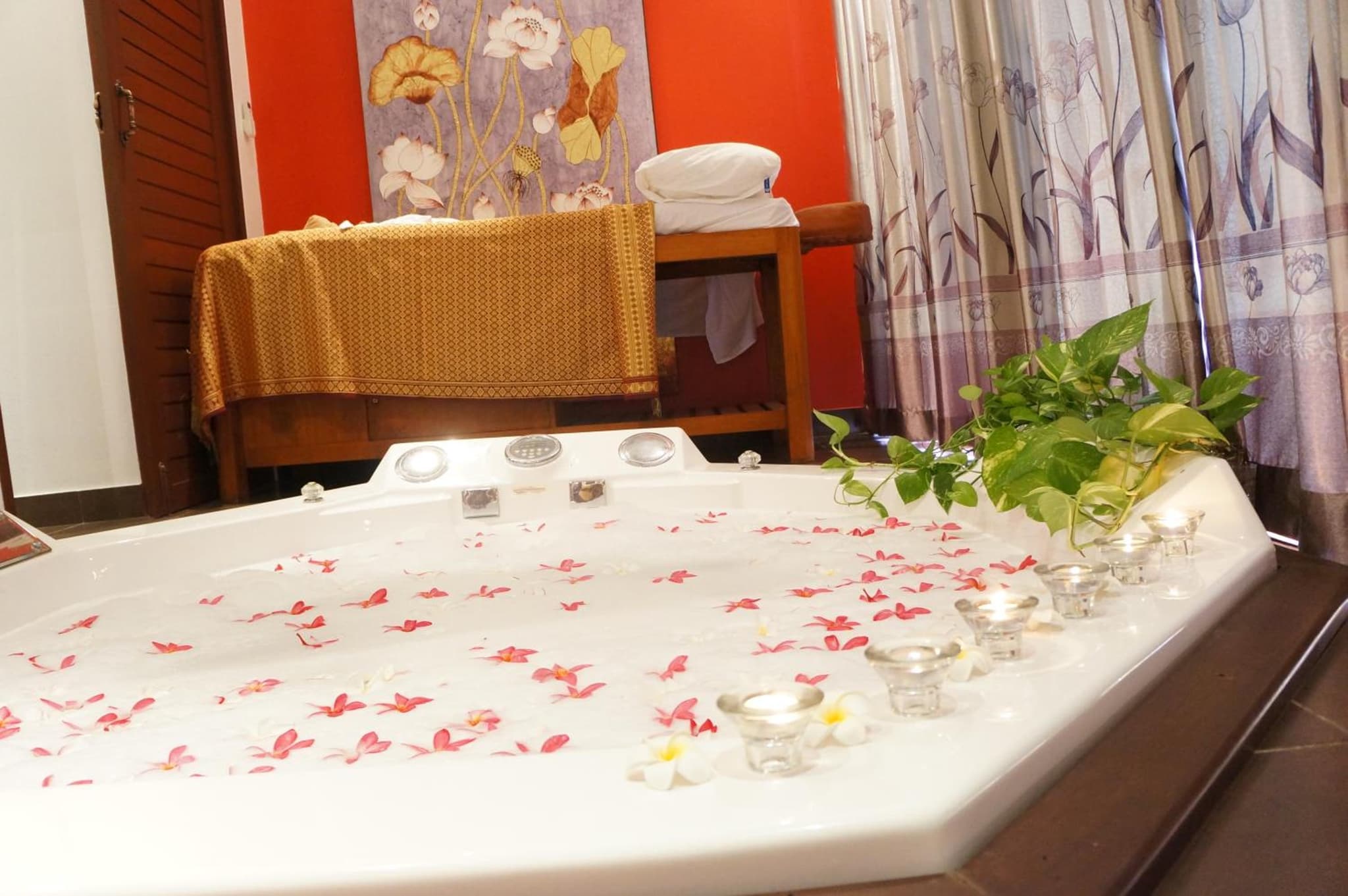 The Oriental Tropical Beach at VIP Resort photo 9