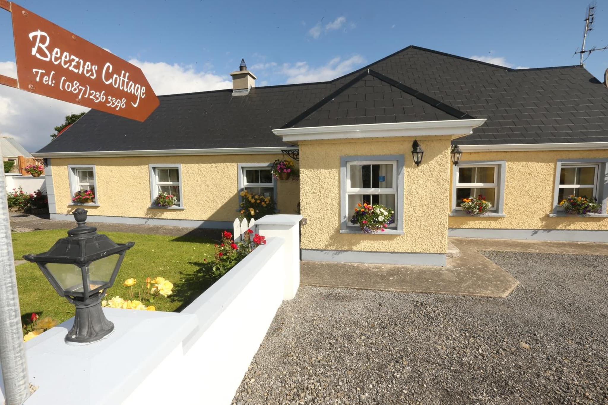 Beezies Self Catering Cottages photo 3