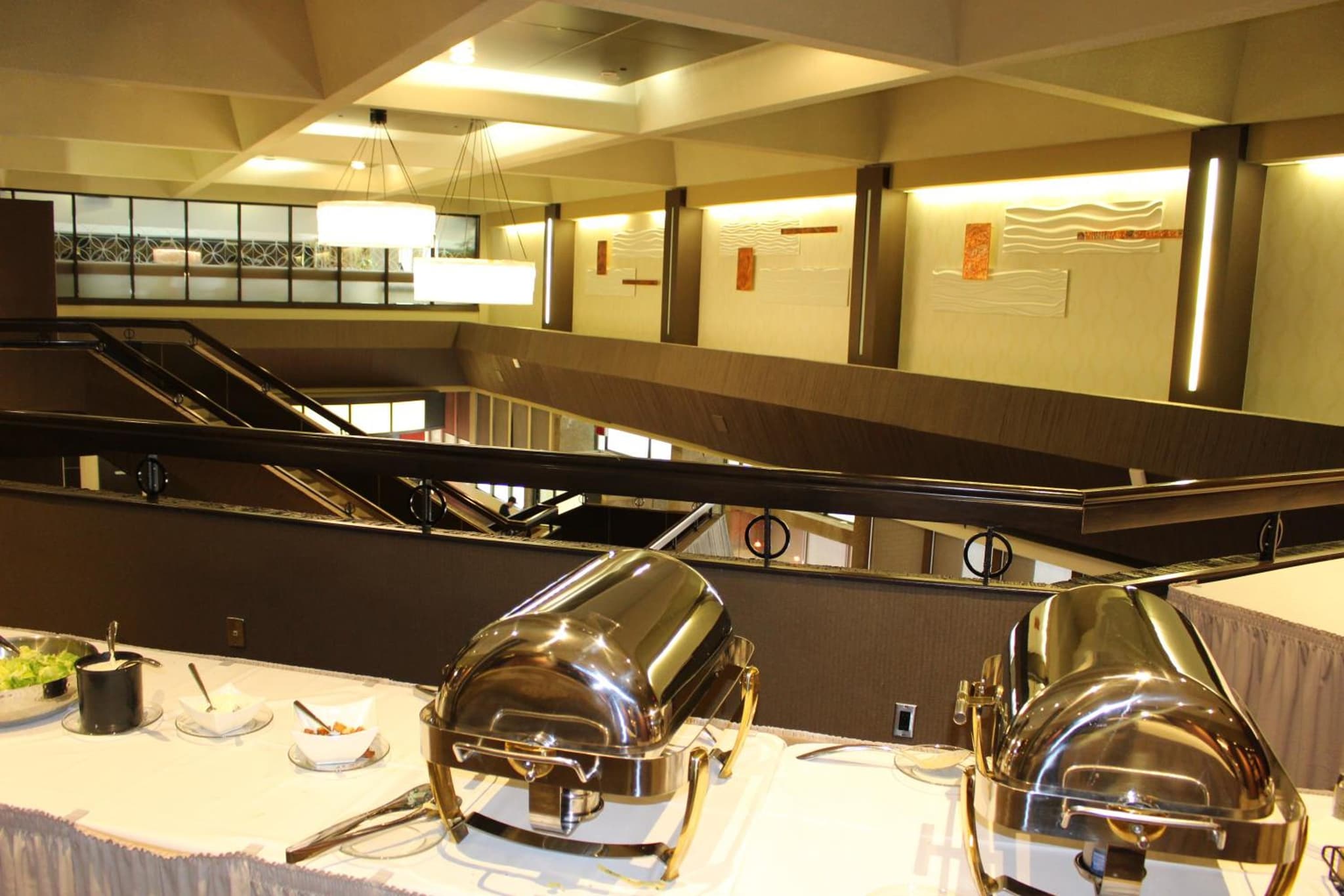 Ramada Plaza by Wyndham Regina Downtown photo 9