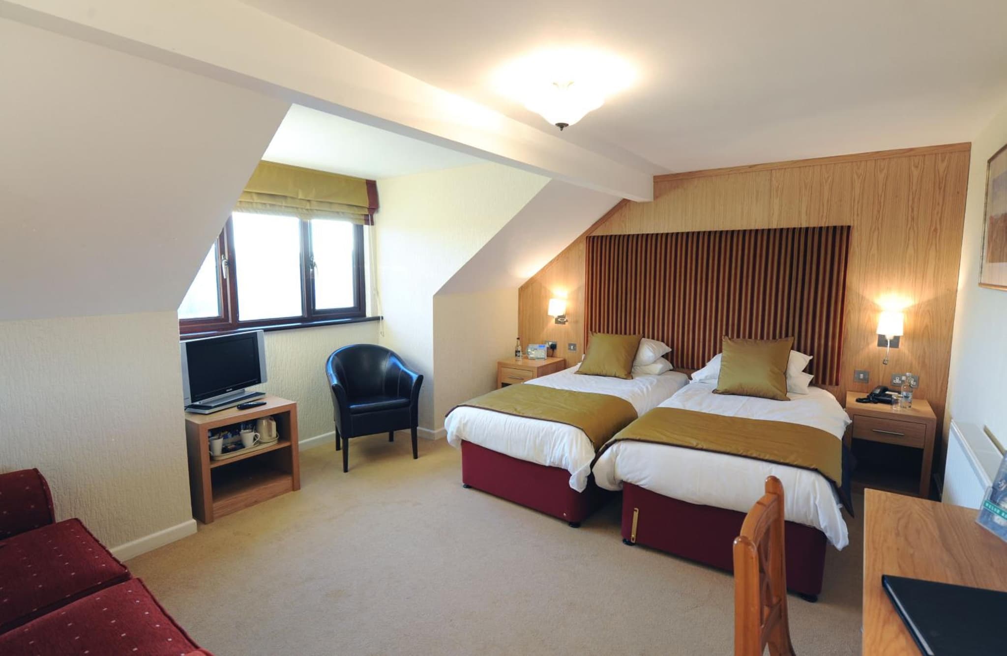 Wolfscastle Country Hotel photo 3