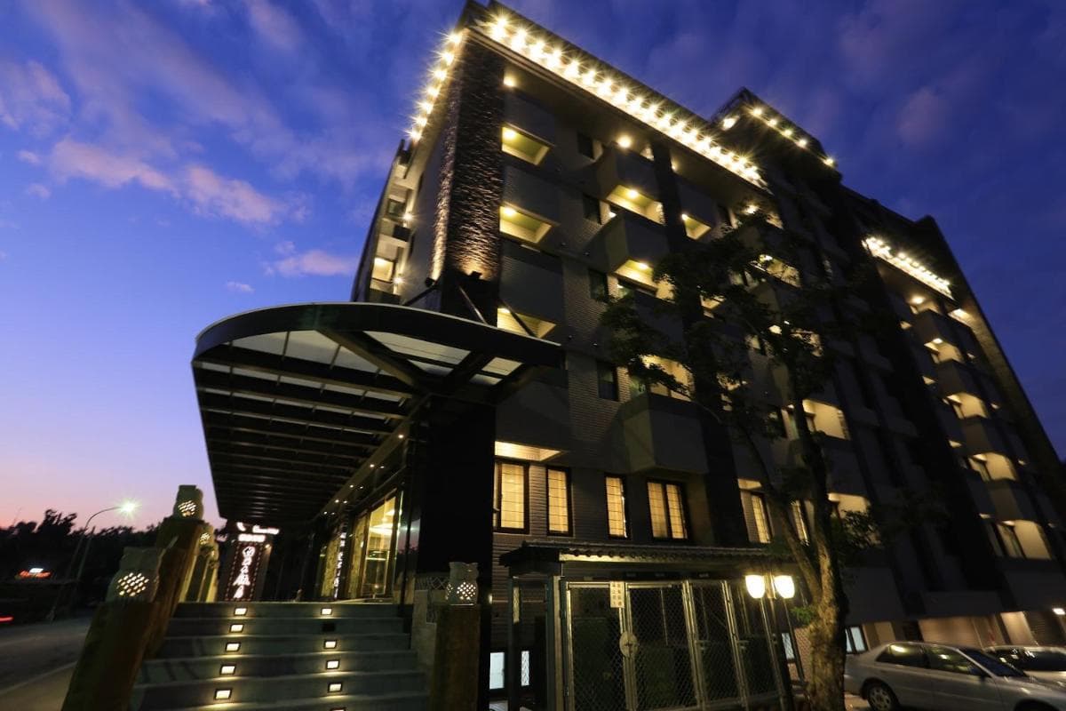 hotel building