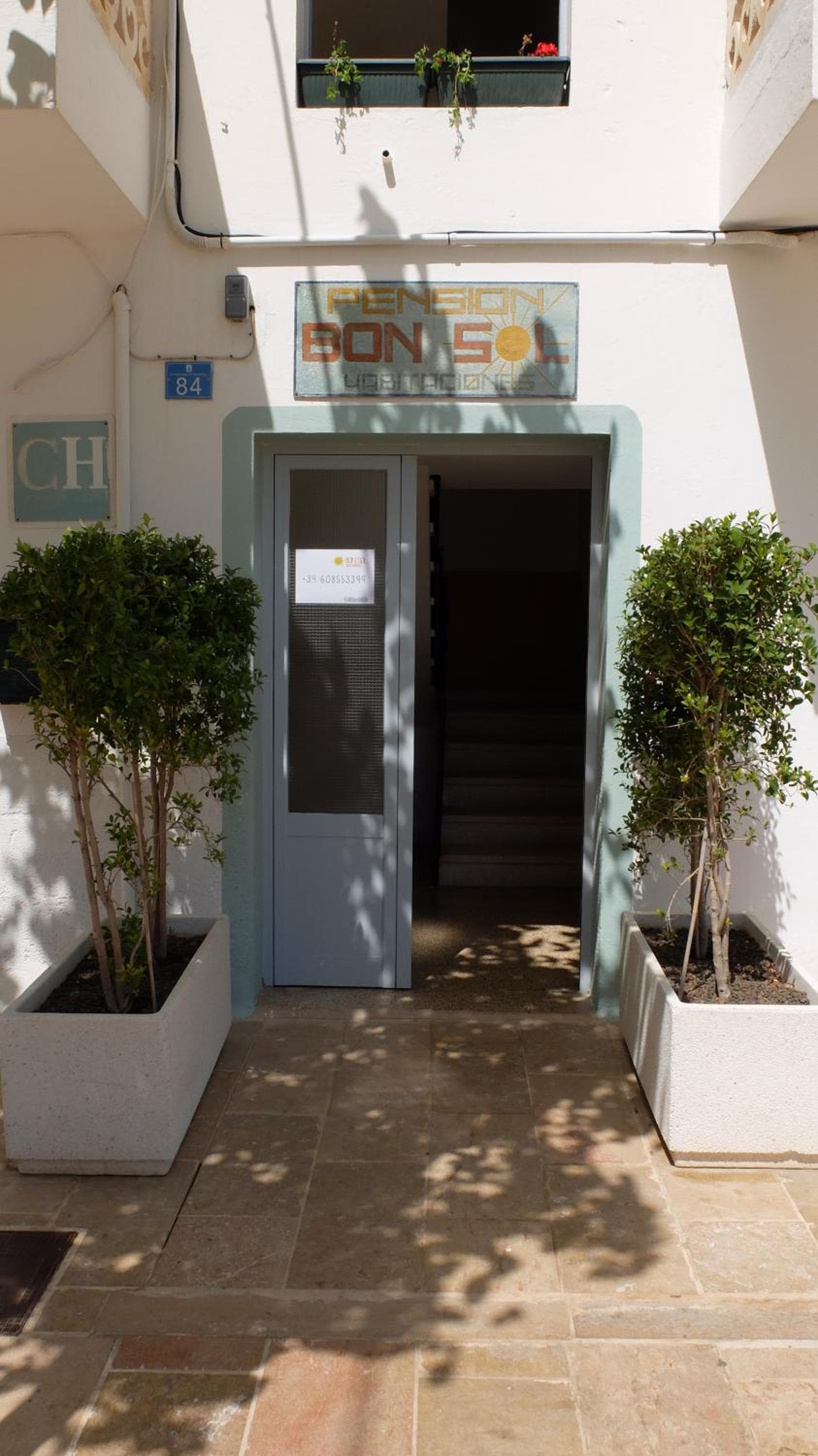 Hostal Bon Sol photo 7