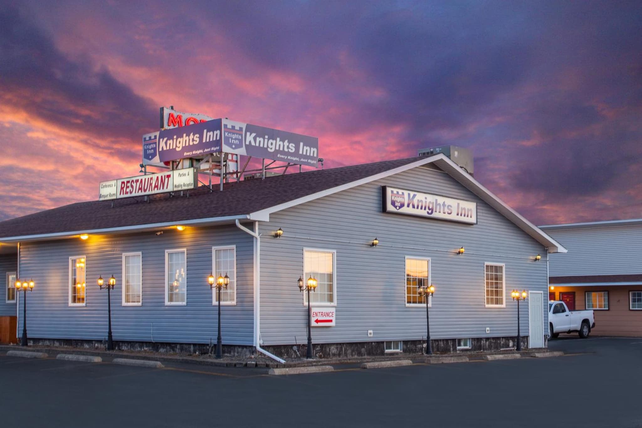 Knights Inn Woodstock photo 4