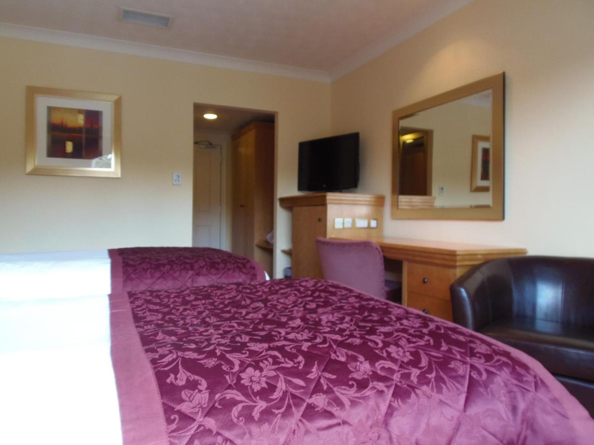 Lakeside International Hotel photo 7