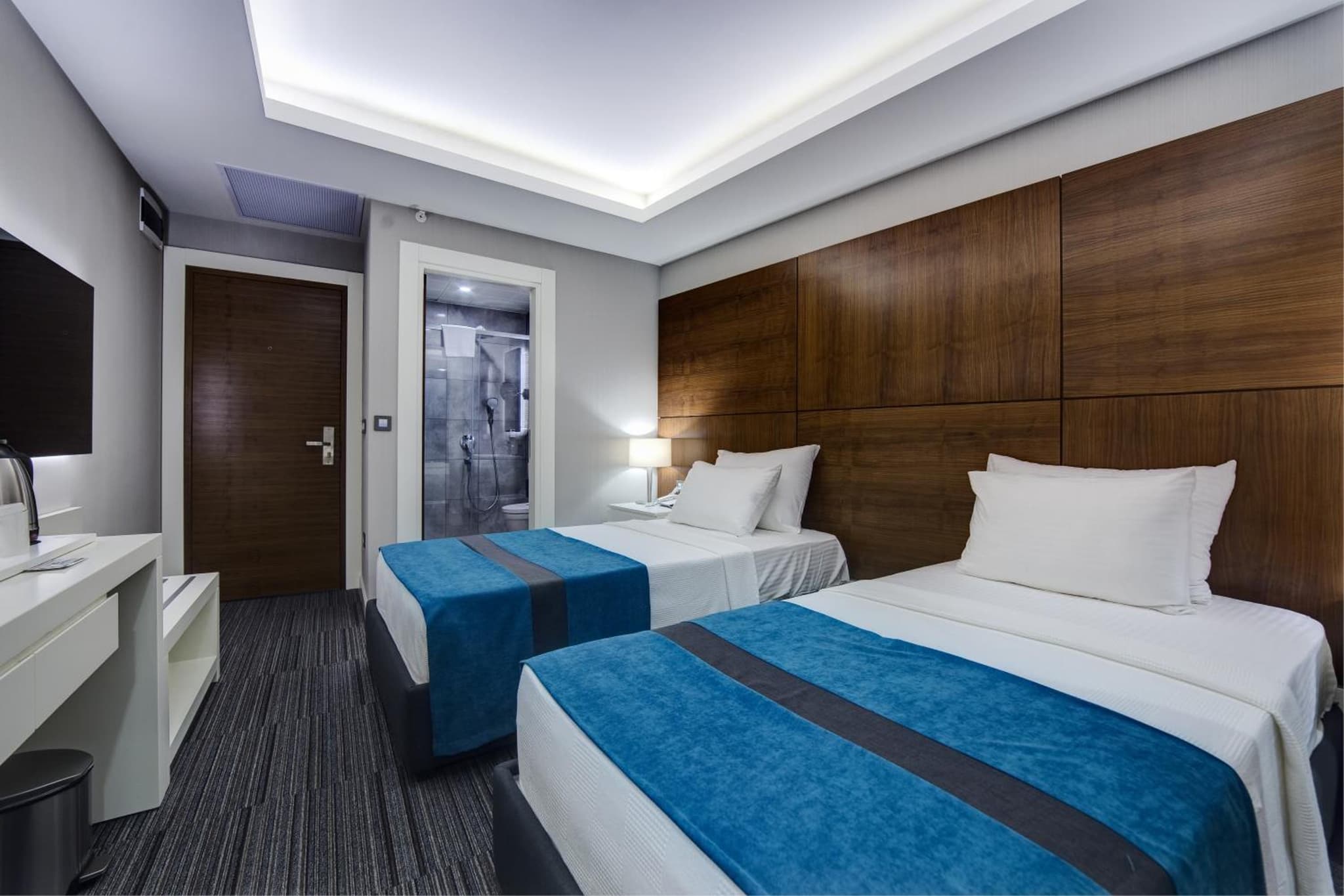 The Menord Hotel photo 4