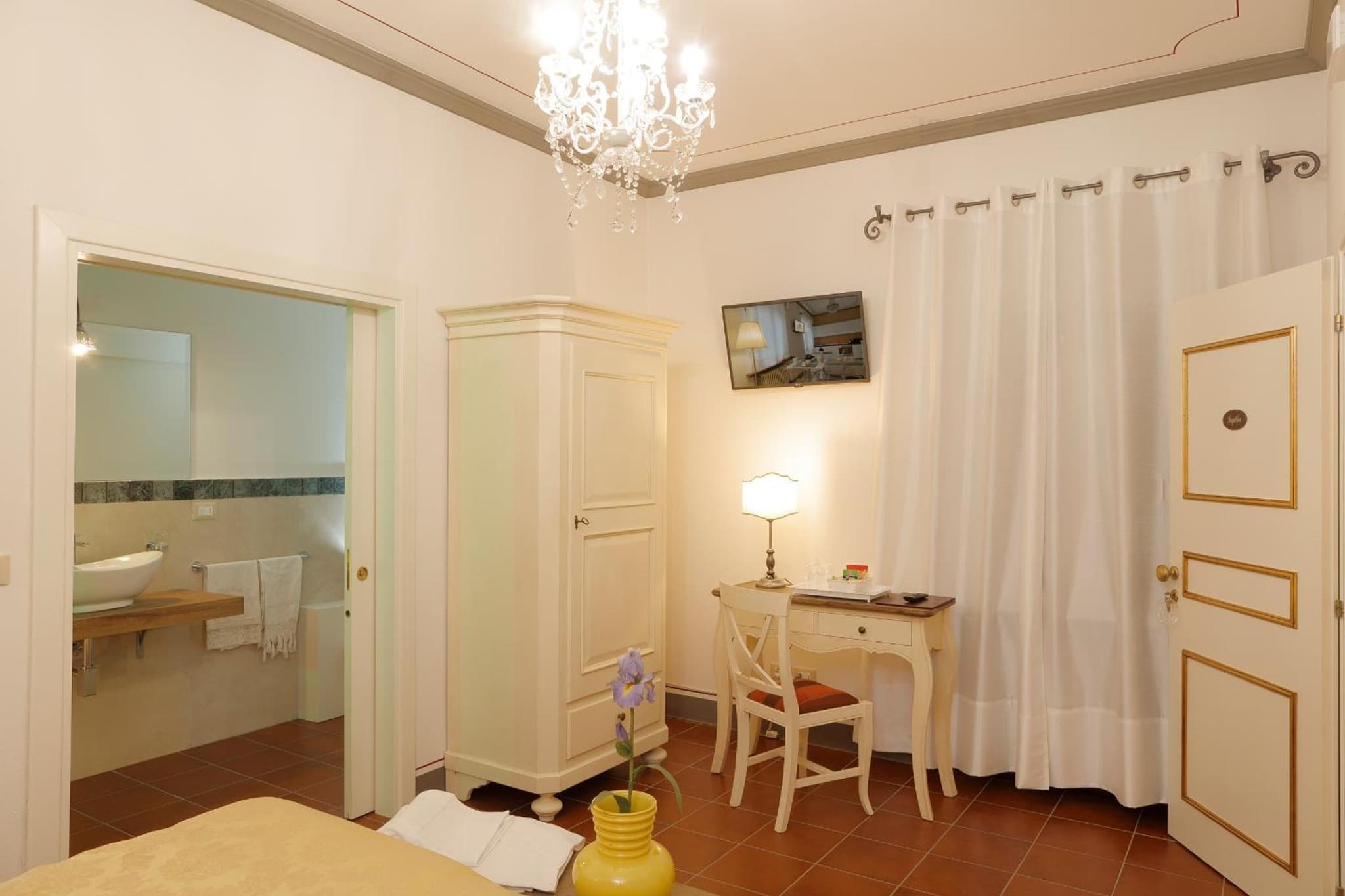 Palazzo Mari suite & rooms b&b photo 6